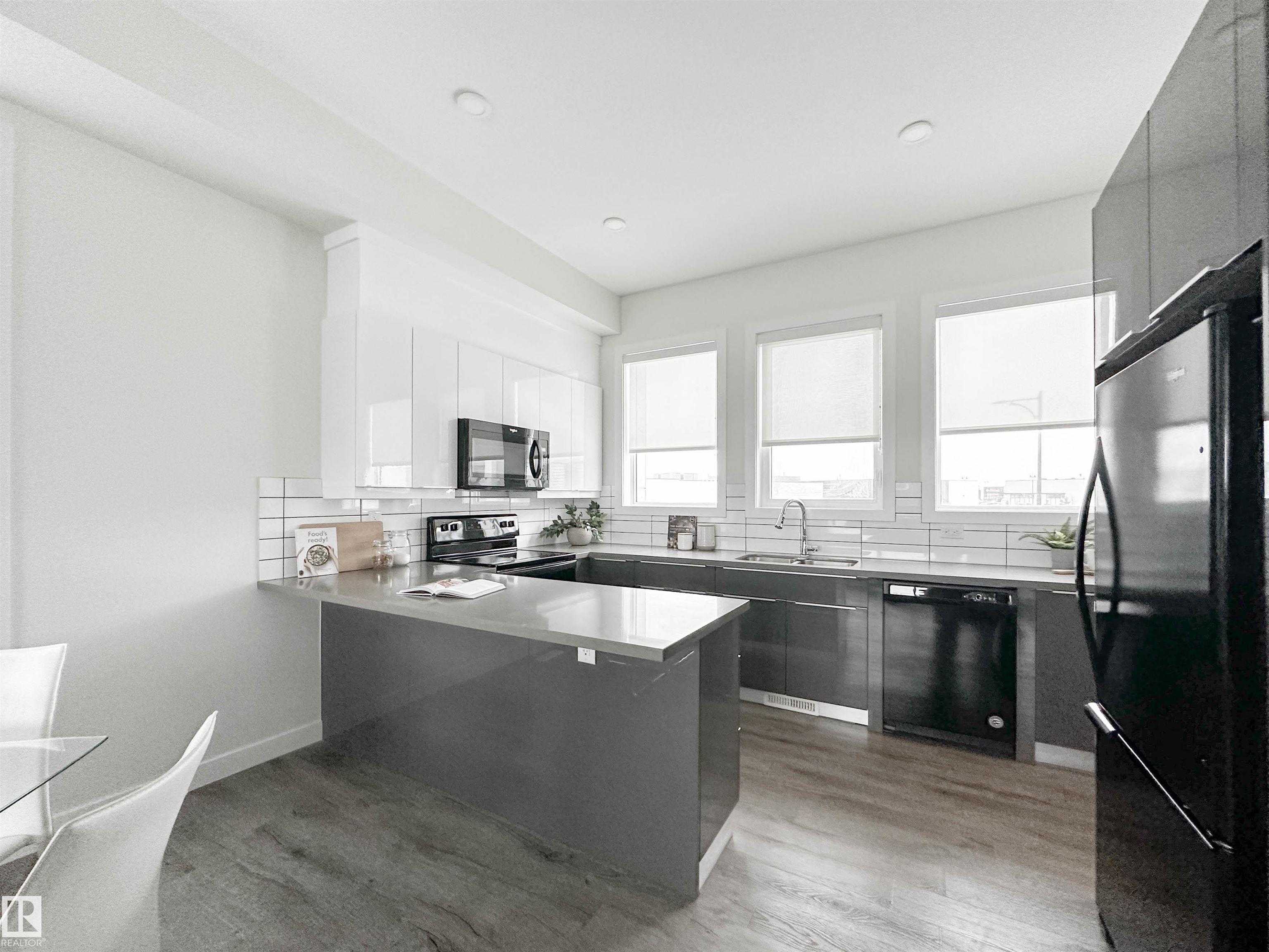 Fourth View of 5 130 ELEMENT DR, Erin Ridge North, St. Albert, Alberta, T8N 7X2