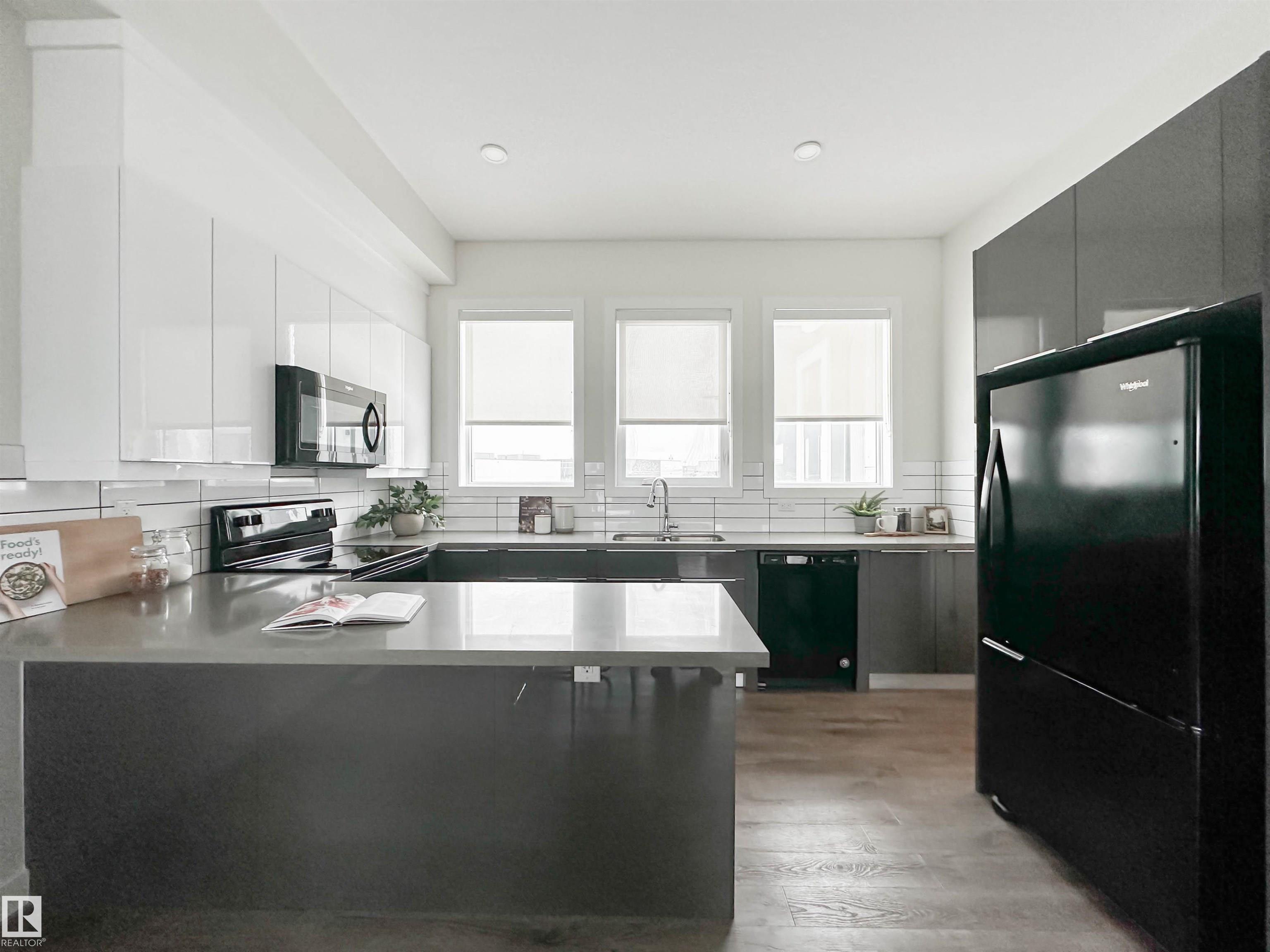 Fifth View of 5 130 ELEMENT DR, Erin Ridge North, St. Albert, Alberta, T8N 7X2