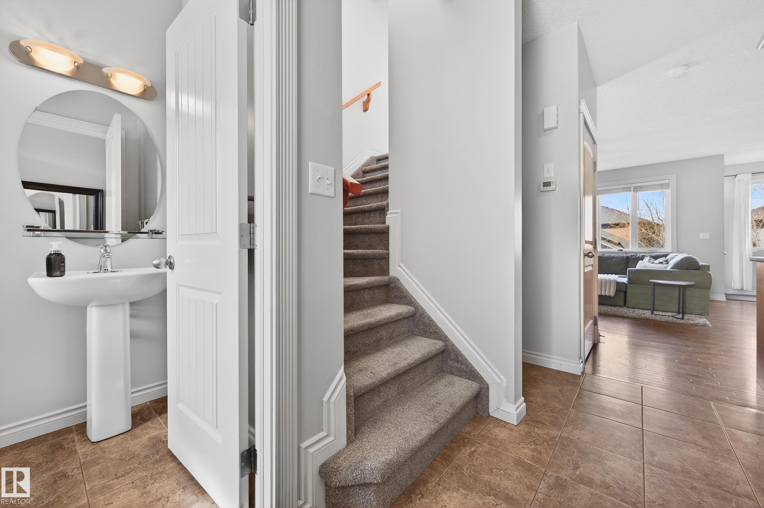 Fourth View of 6064 Sunbrook Landing, Summerwood, Sherwood Park, Alberta, T8H 0J6