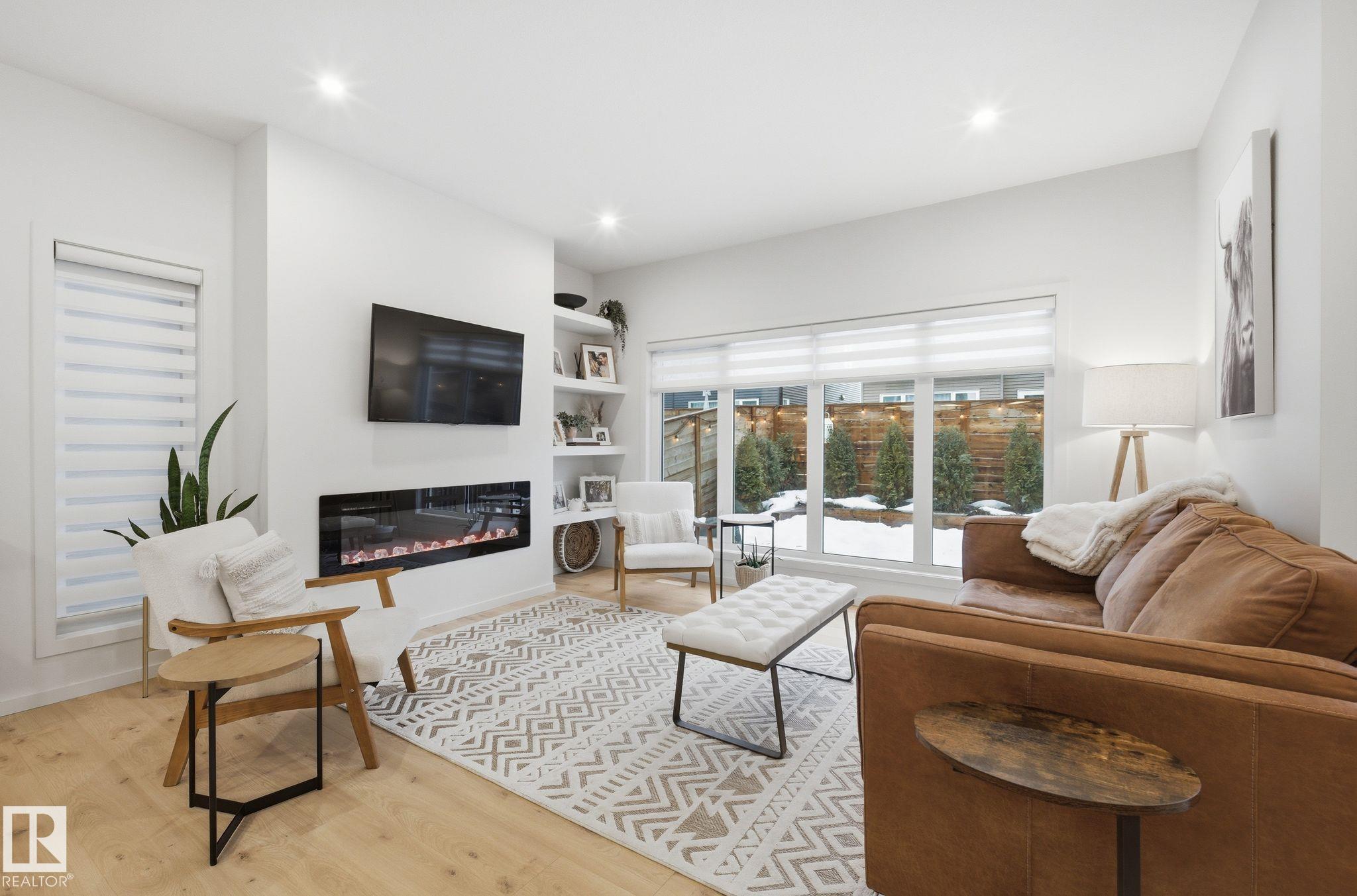 48 RIVERHILL Crescent, E4478534, Alberta,