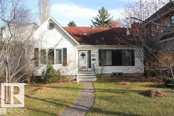 Third View of 8931 117 Street, Windsor Park (Edmonton), Edmonton, Alberta, T6G 1R8