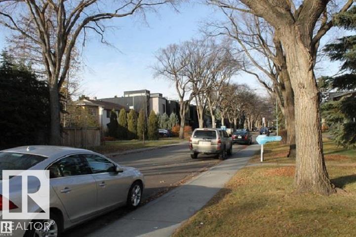 Fifth View of 8931 117 Street, Windsor Park (Edmonton), Edmonton, Alberta, T6G 1R8