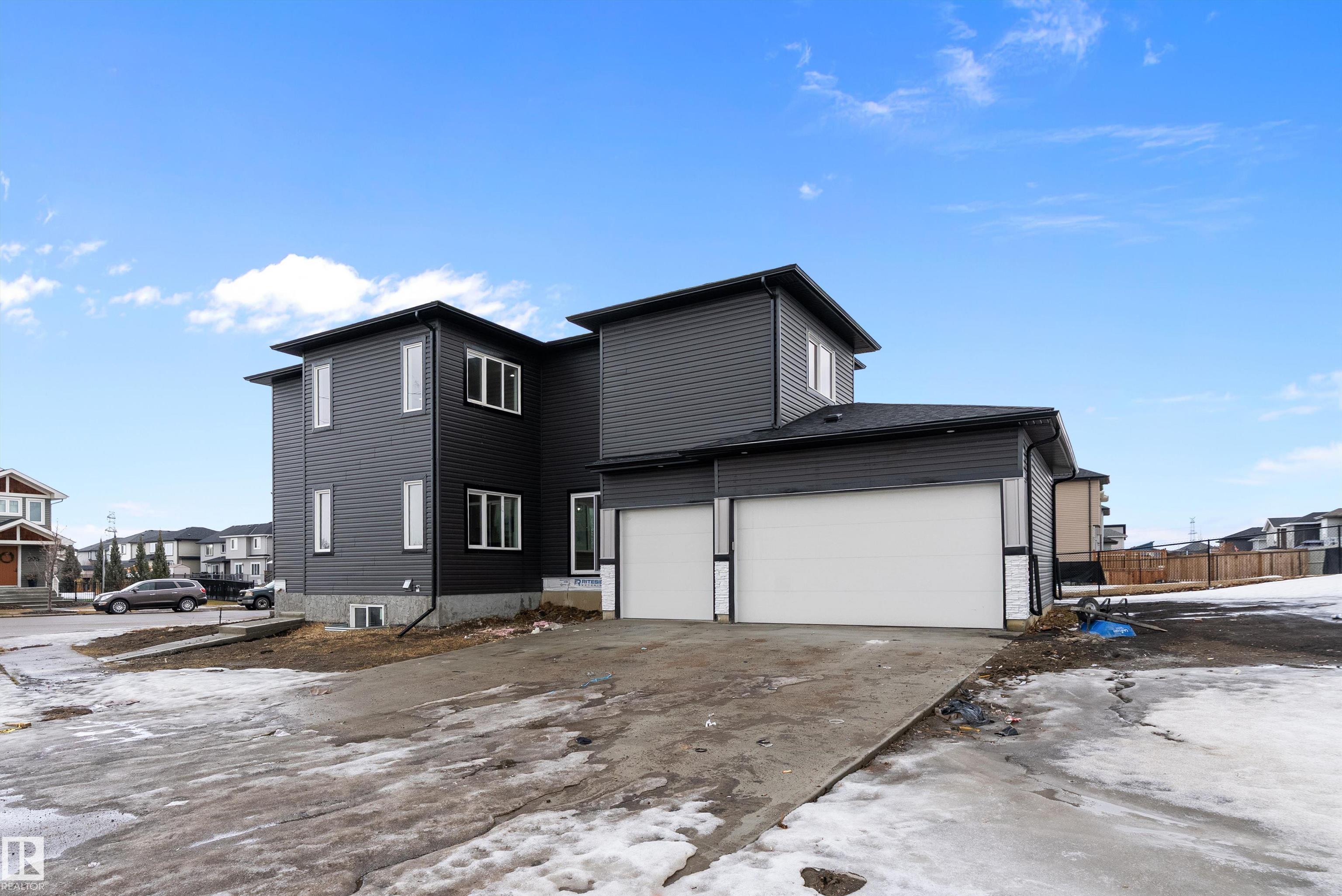 292 FRASER Way, E4478583, Alberta,