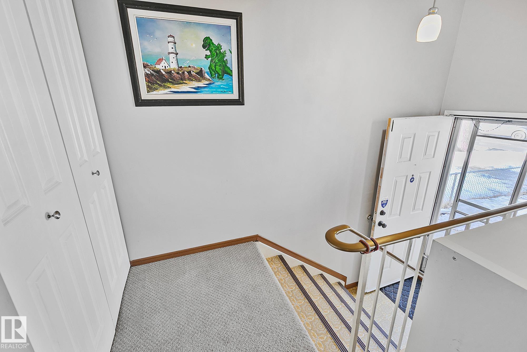 Fourth View of 8561 89 Street, Bonnie Doon, Edmonton, Alberta, T6C 3K4