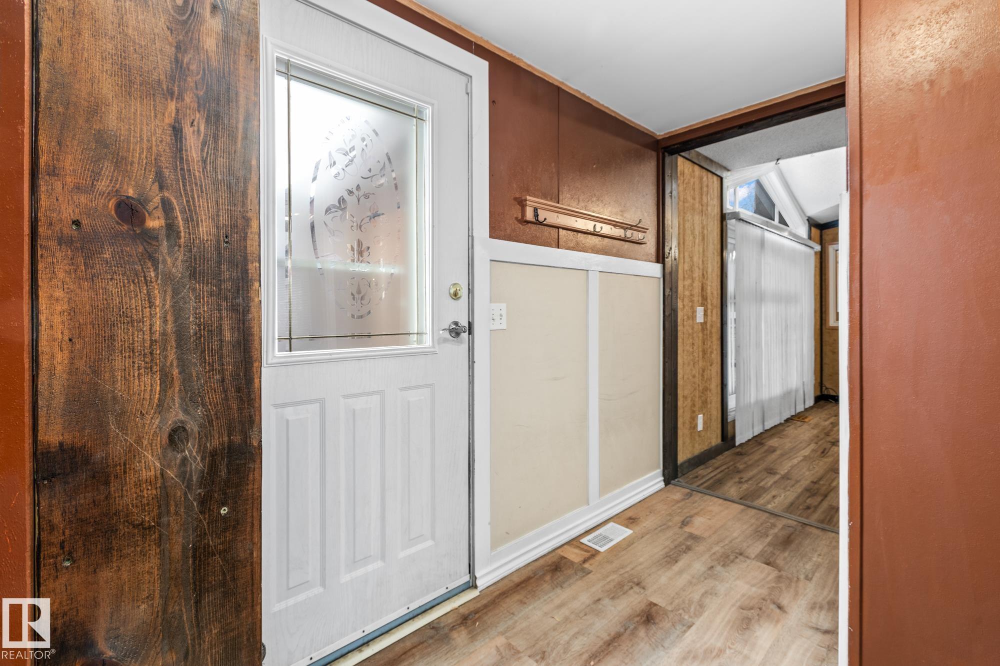 Third View of 2863 lakeside close, Westview Village, Edmonton, Alberta, T5S 1T5