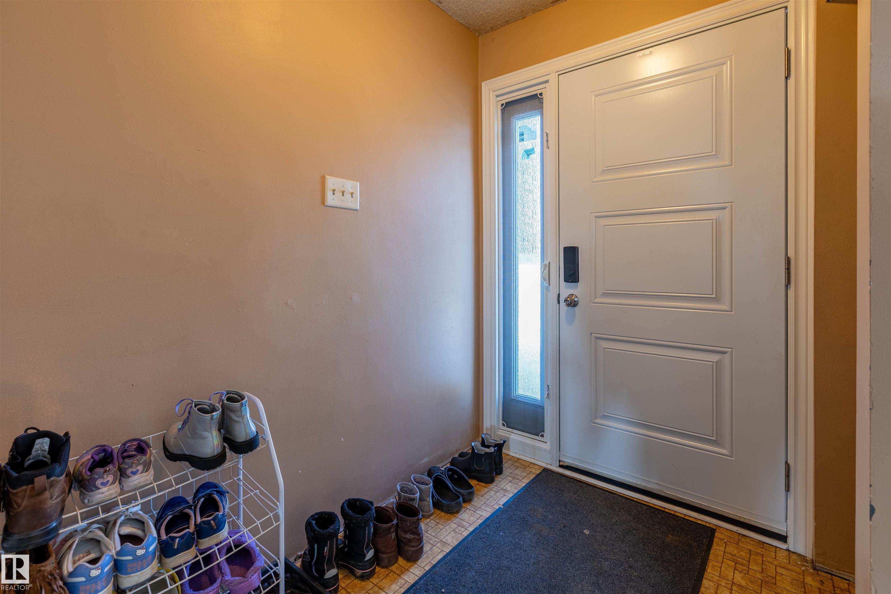 Fourth View of 207 GRANDIN Drive, Morinville, Morinville, Alberta, T8R 1H5