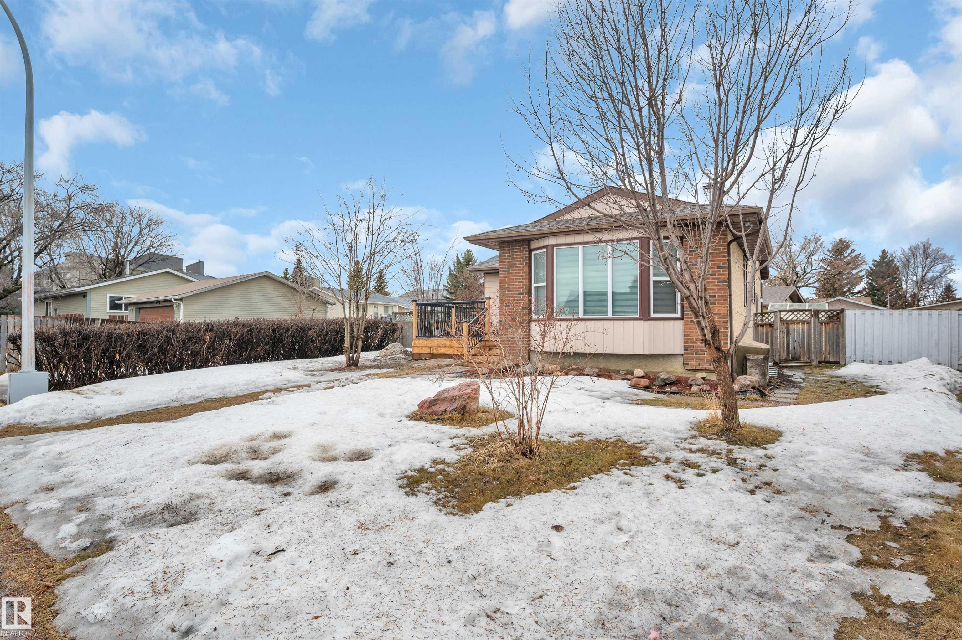 Third View of 2010 46 Street, Pollard Meadows, Edmonton, Alberta, T6L 2T5