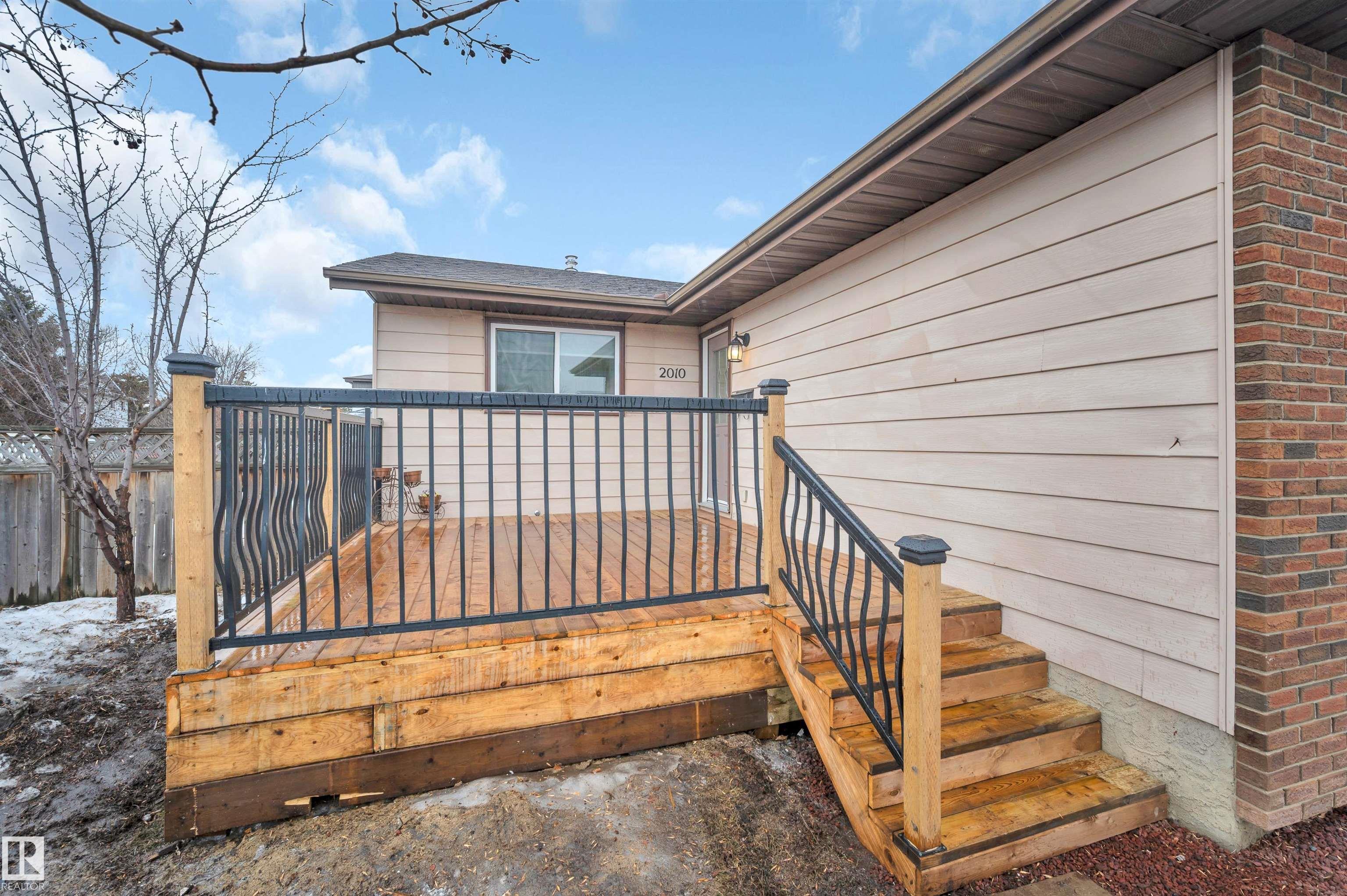 Fourth View of 2010 46 Street, Pollard Meadows, Edmonton, Alberta, T6L 2T5