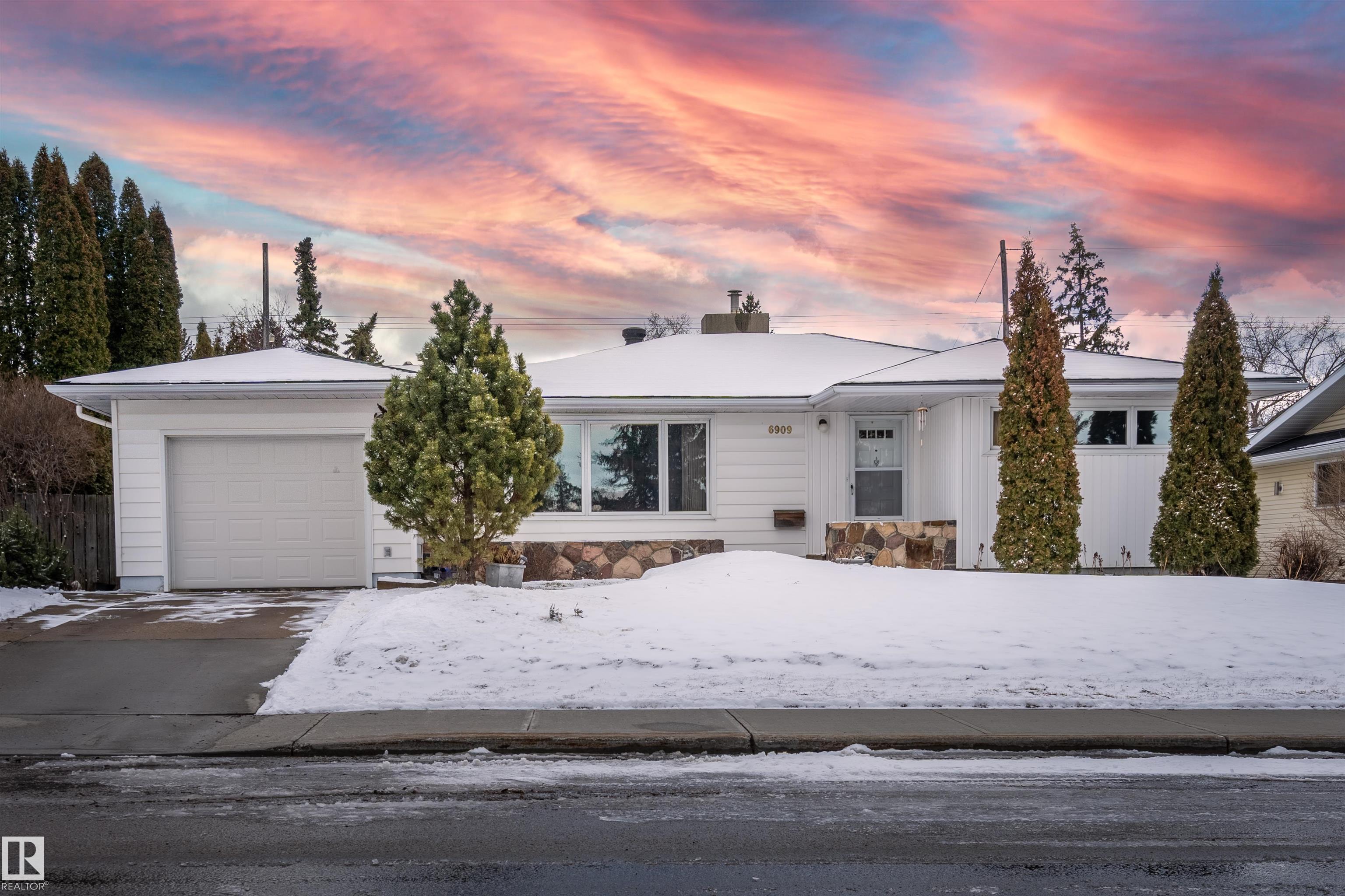 6909 FULTON Drive, E4478794, Alberta,