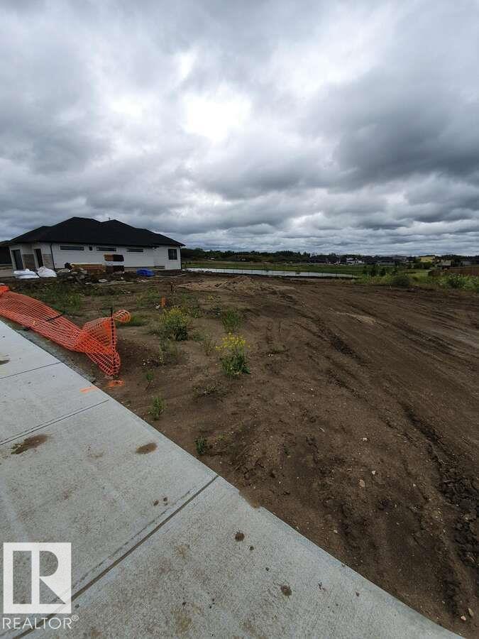 9 HAYFIELD Grove, E4478844, Alberta,