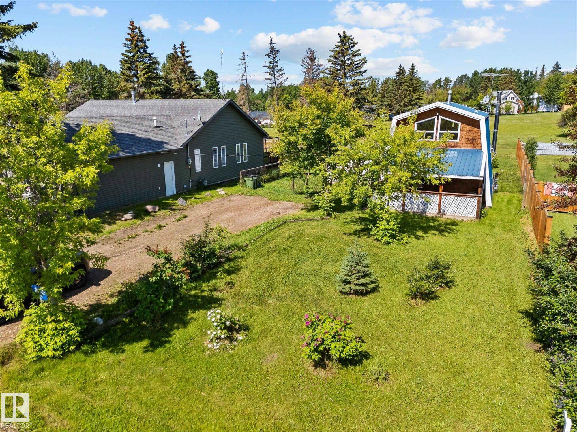 425 4 St. Yellowstone, E4478939, Alberta,