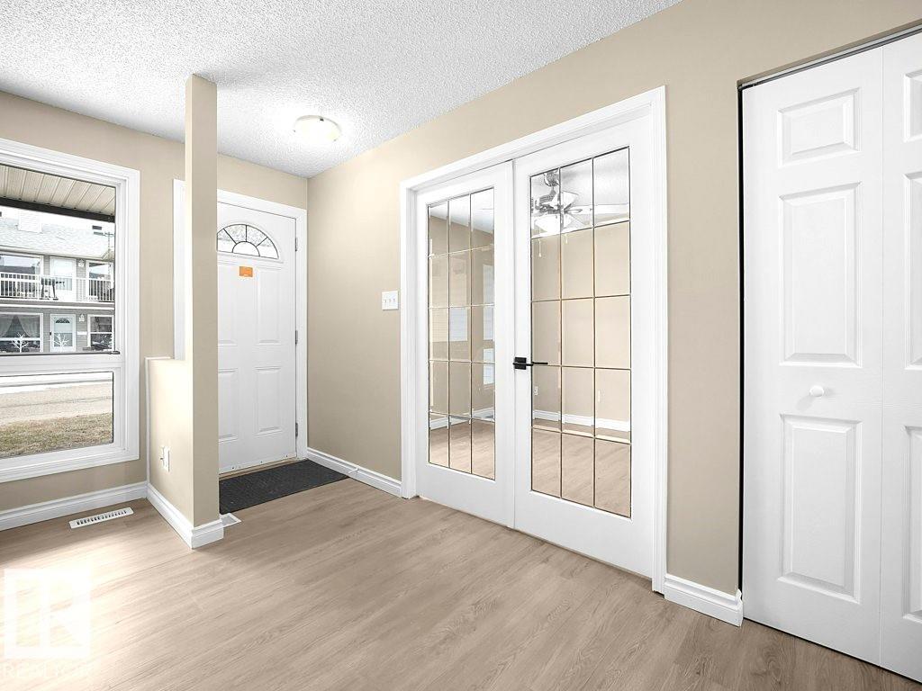 Fifth View of 9345 172 Street, Summerlea, Edmonton, Alberta, T5T 3C3