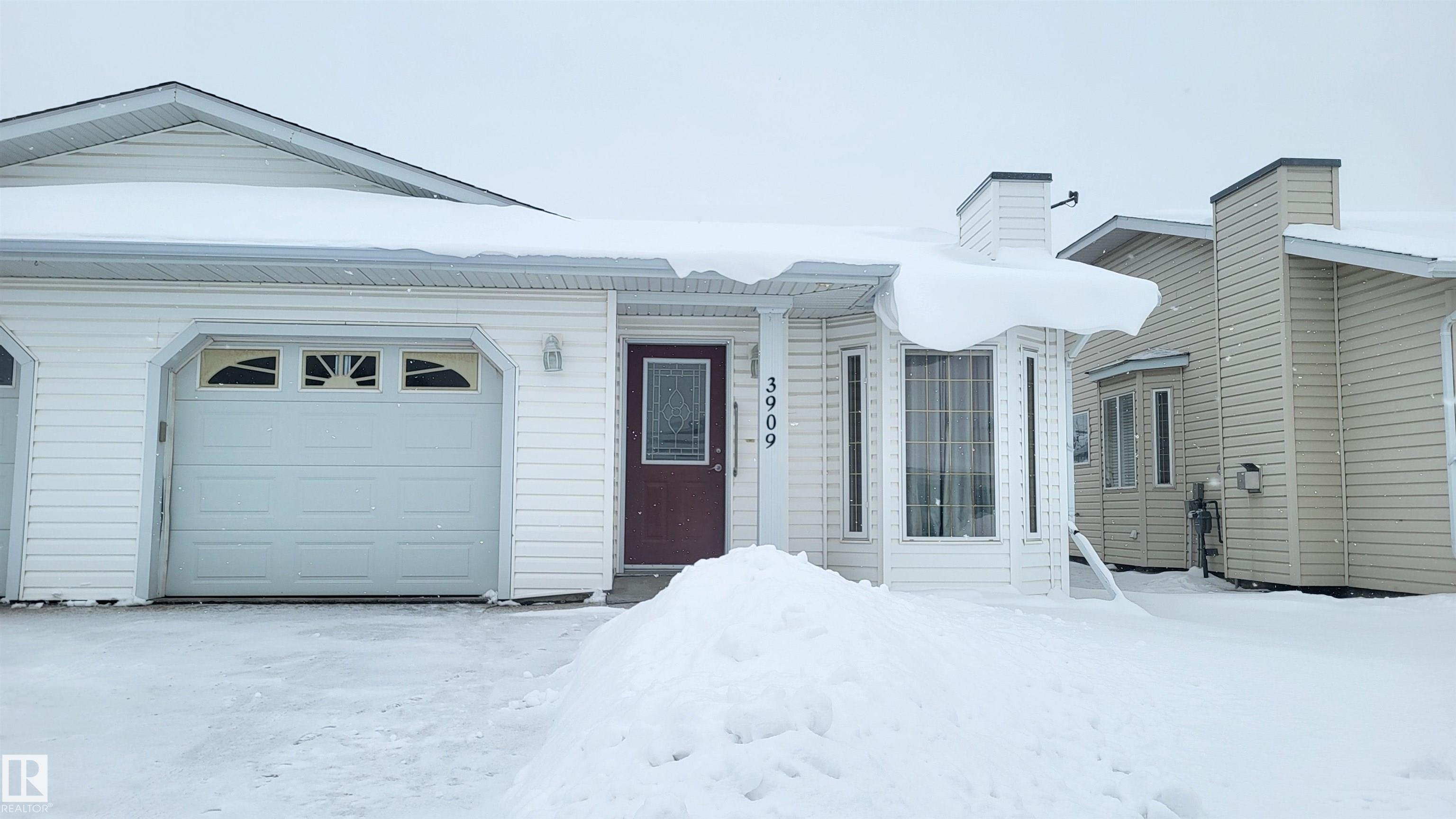 3909 46 Street, E4478987, Alberta,