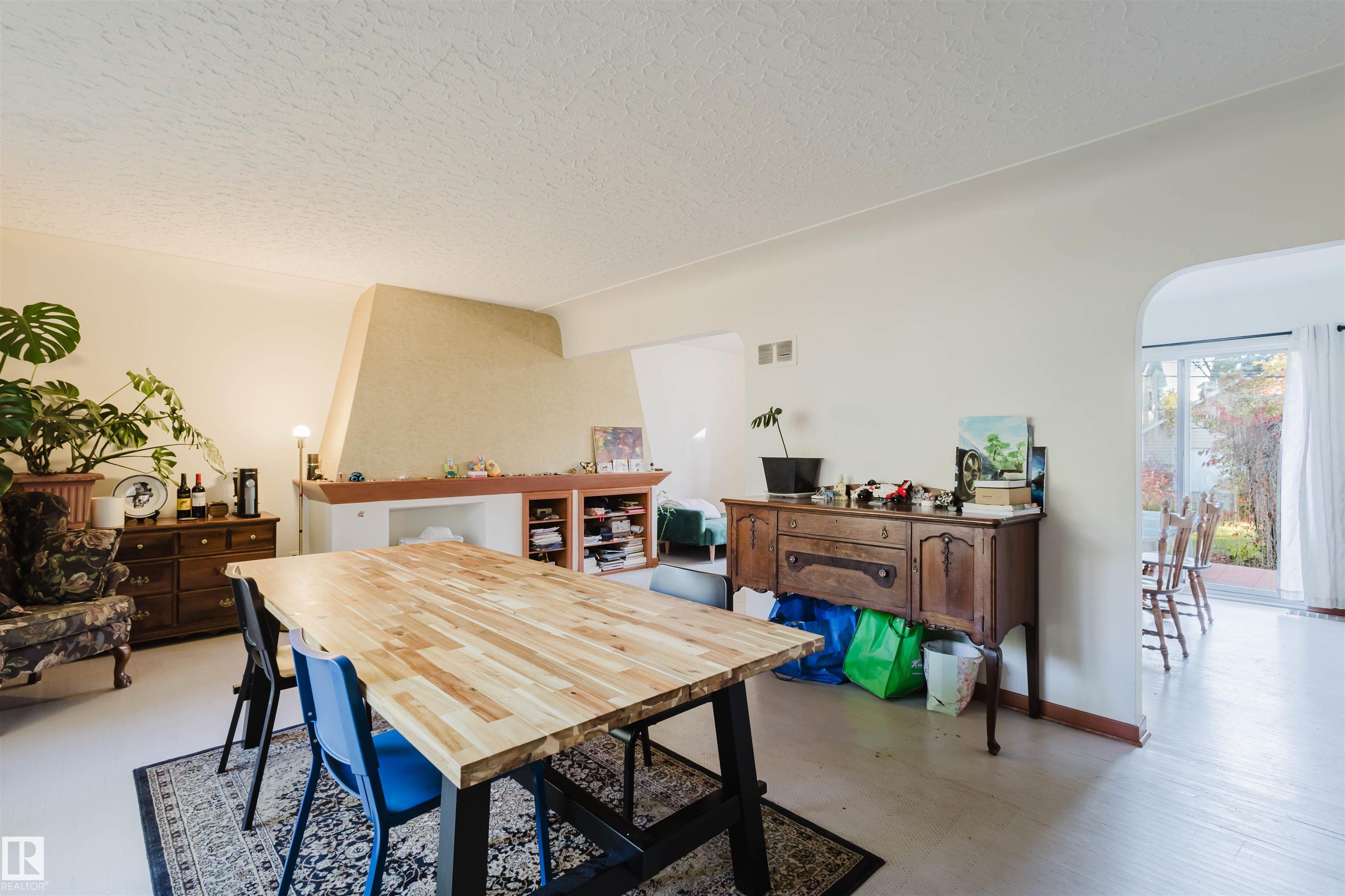 Fourth View of 11511 73 Avenue, Belgravia, Edmonton, Alberta, T6G 0E2