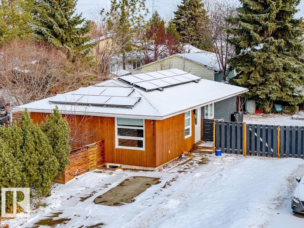 8816 25A Avenue, E4479294, Alberta,