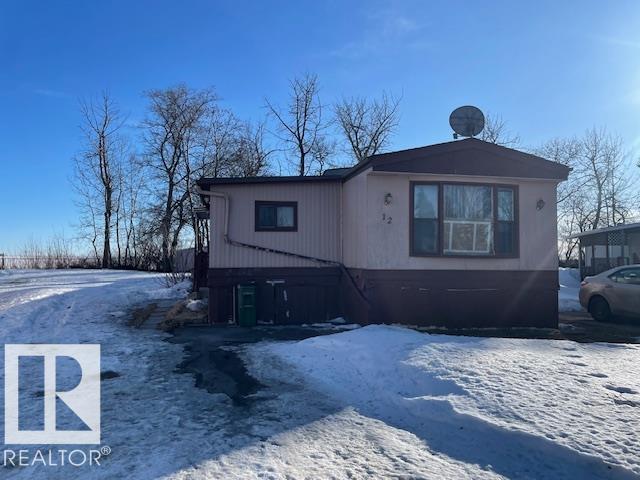 12 Cliff Crescent, E4479345, Alberta,