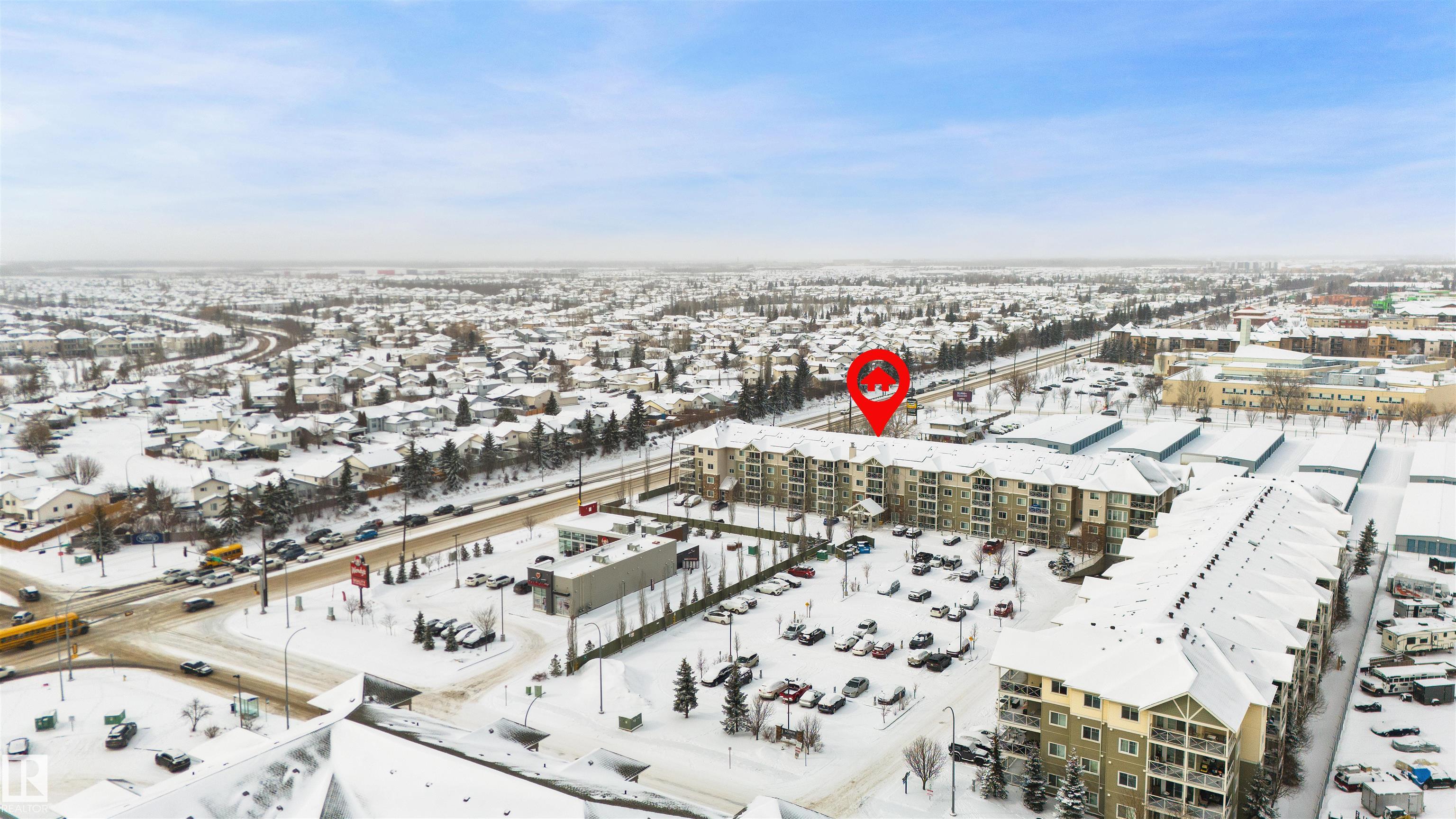 Third View of 103 12660 142 Avenue, Baranow, Edmonton, Alberta, T5X 0J5