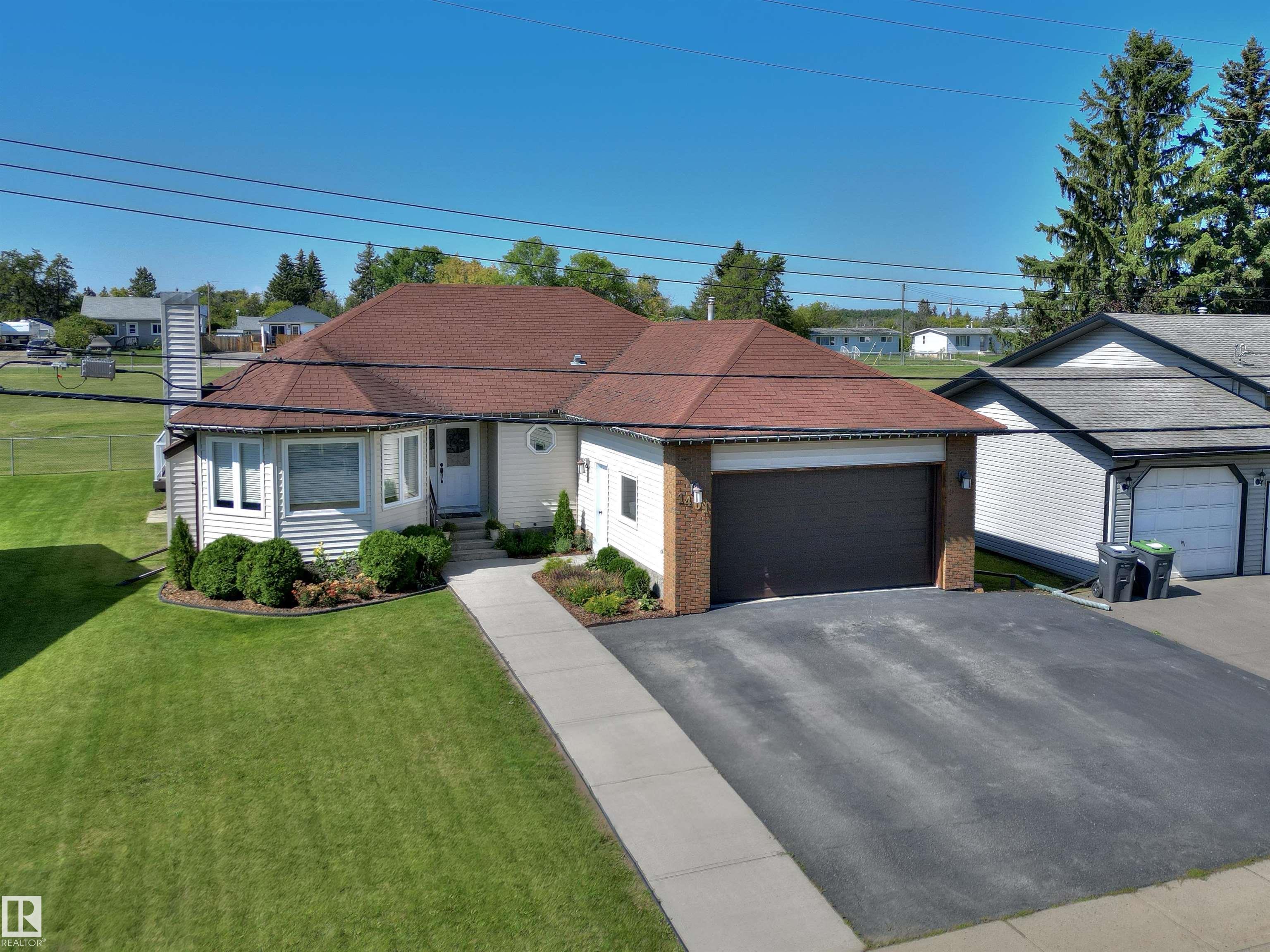 1401 7 Street, E4479468, Alberta,