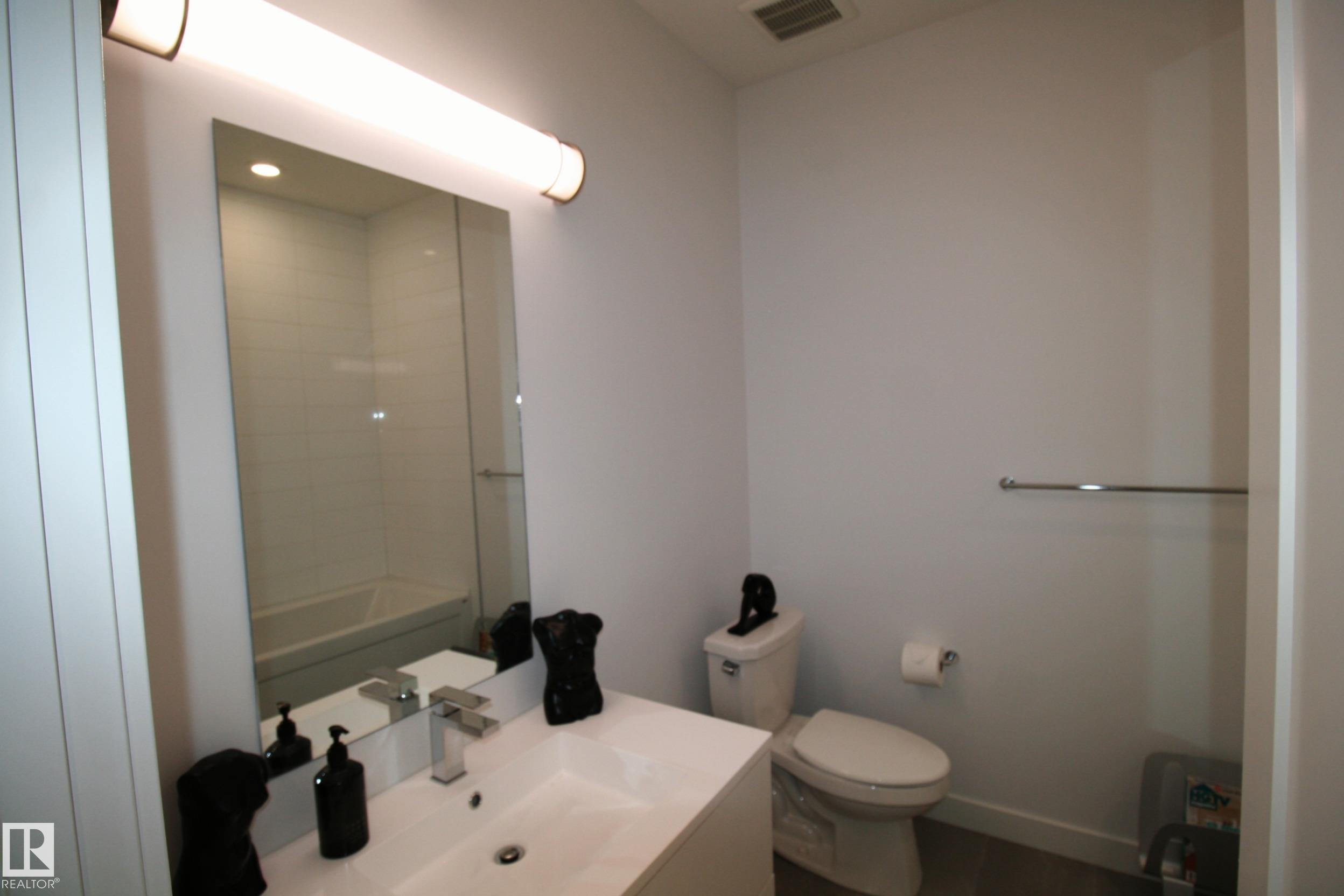 Fifth View of 4 100 JENSEN LAKES Boulevard, Jensen Lakes, St. Albert, Alberta, T8N 7H5