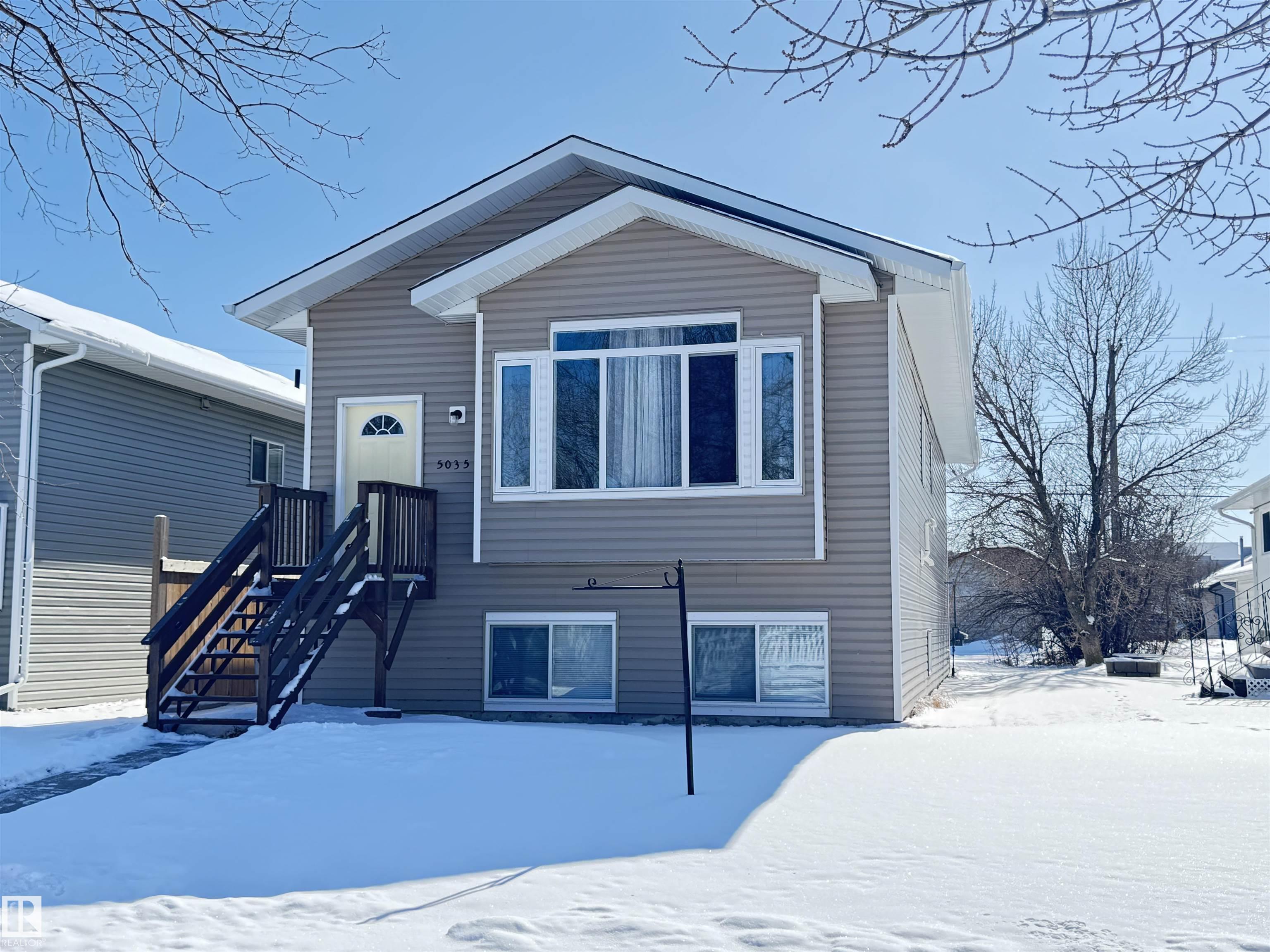 5035 51 Avenue, E4479646, Alberta,