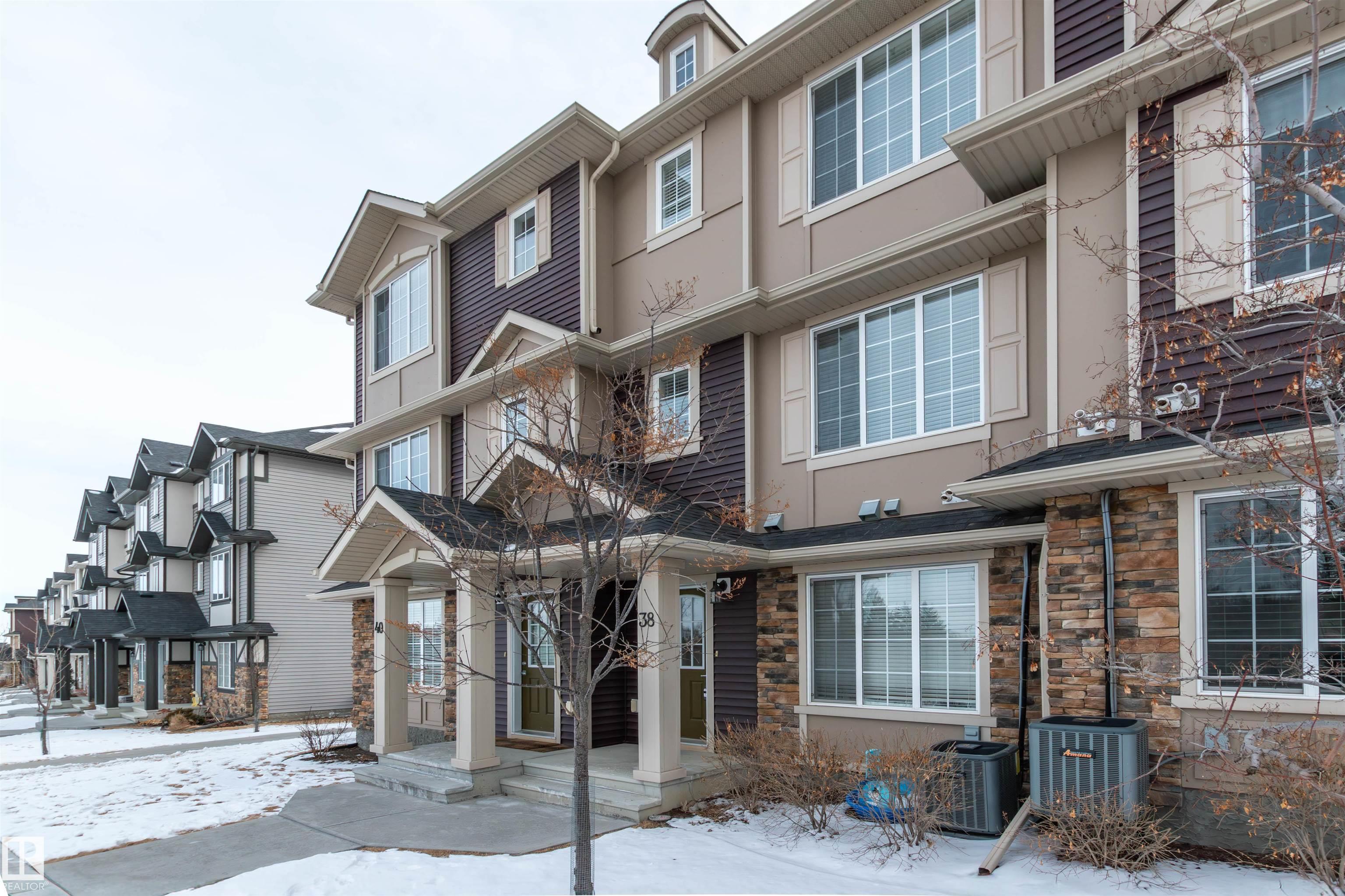 38 20 AUGUSTINE Crescent, E4479718, Alberta,