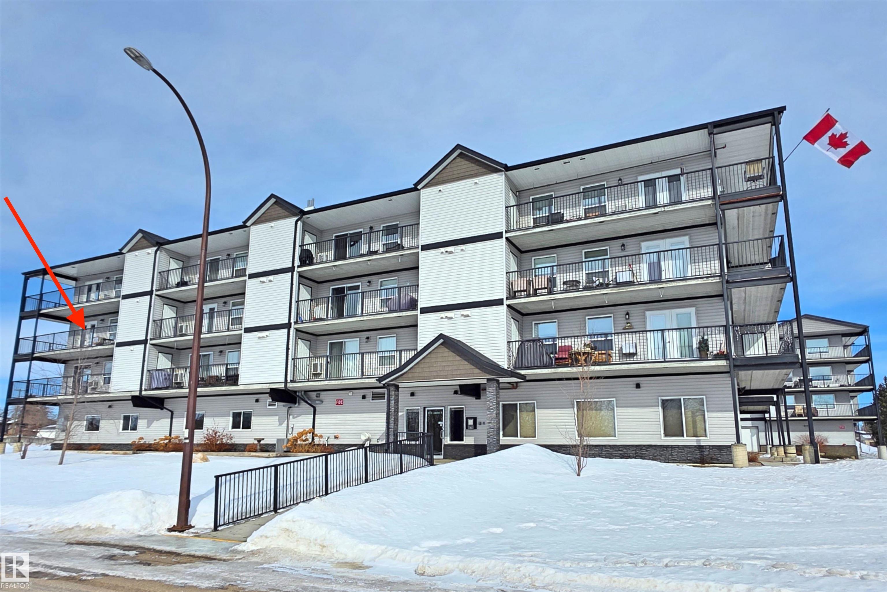 303 4614A Lakeshore Drive, E4479739, Alberta,