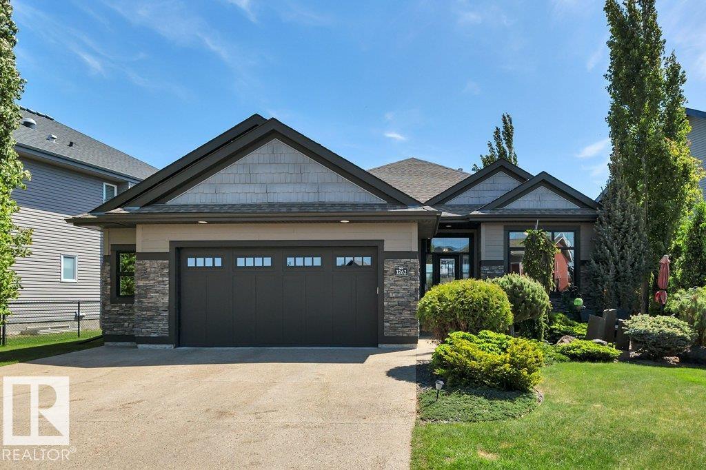 3262 WHITELAW Drive, E4479748, Alberta,