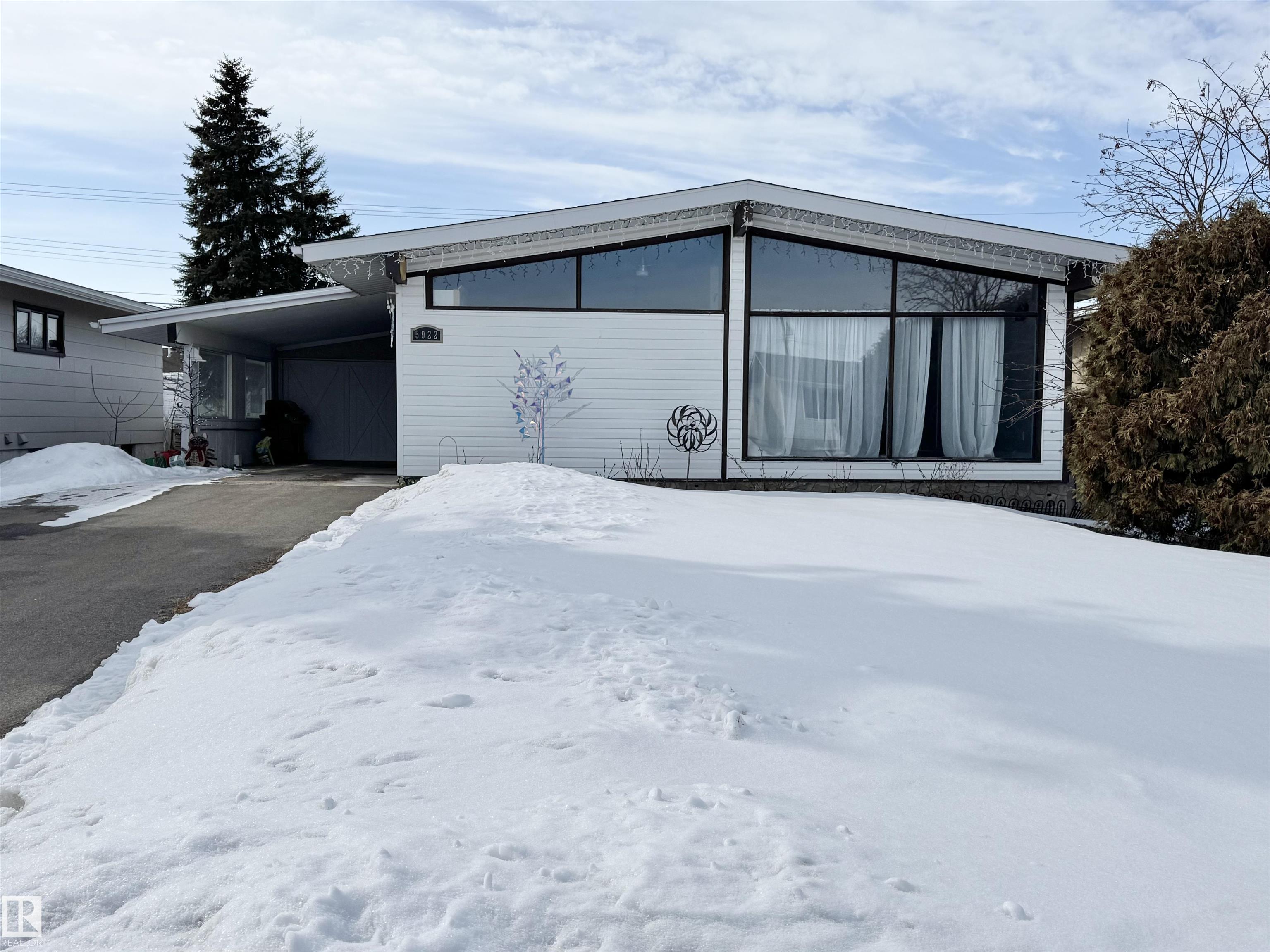 5922 50 Street, E4479789, Alberta,