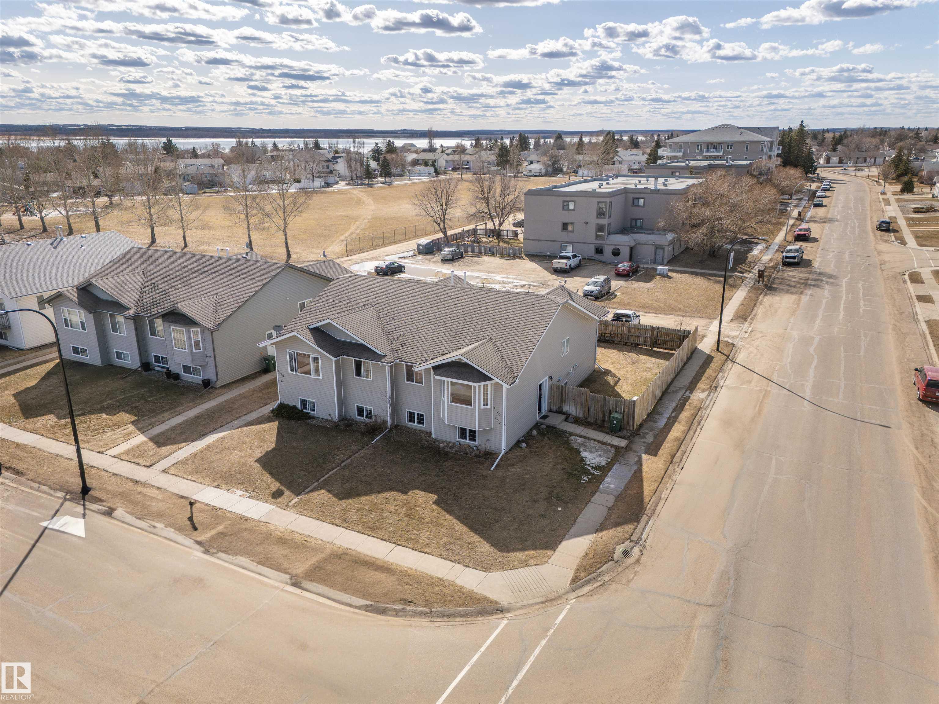 #102 4120 40 ST, E4479801, Alberta,