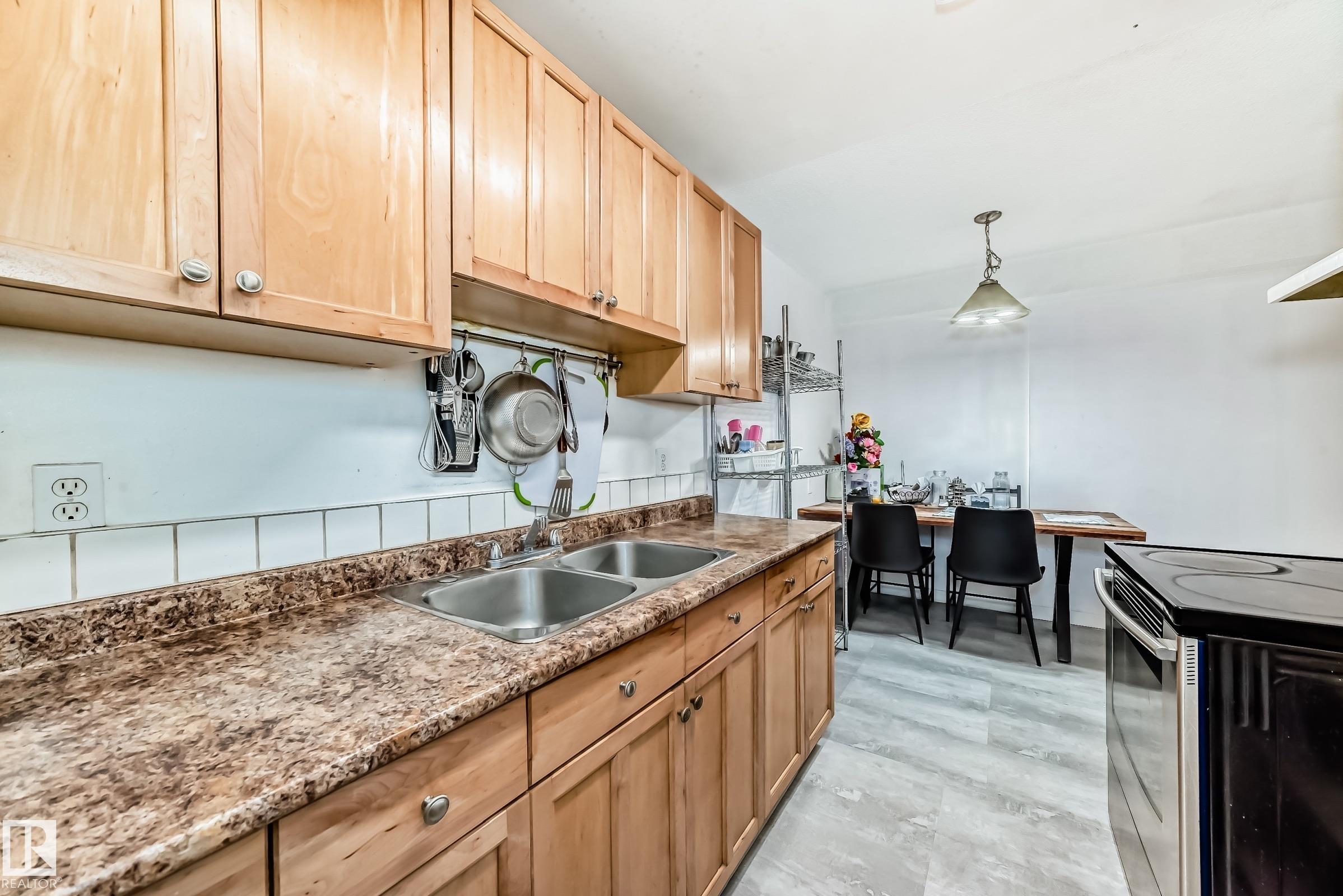 Fifth View of 5C 5715 133 Avenue, Belvedere, Edmonton, Alberta, T5A 0K3