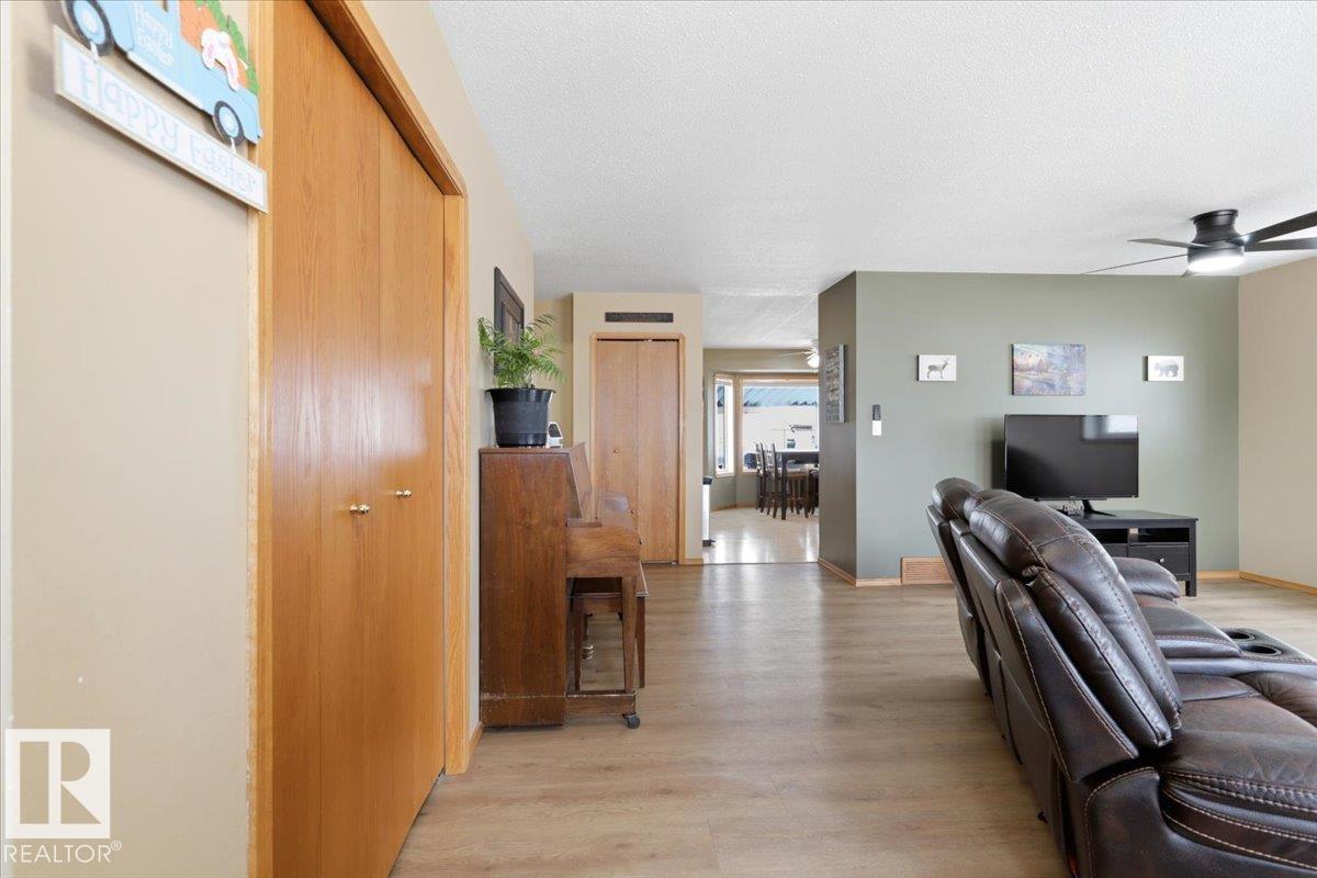 Second View of 228 PARKSIDE Drive, Parkside, Wetaskiwin, Alberta, T9A 3J5