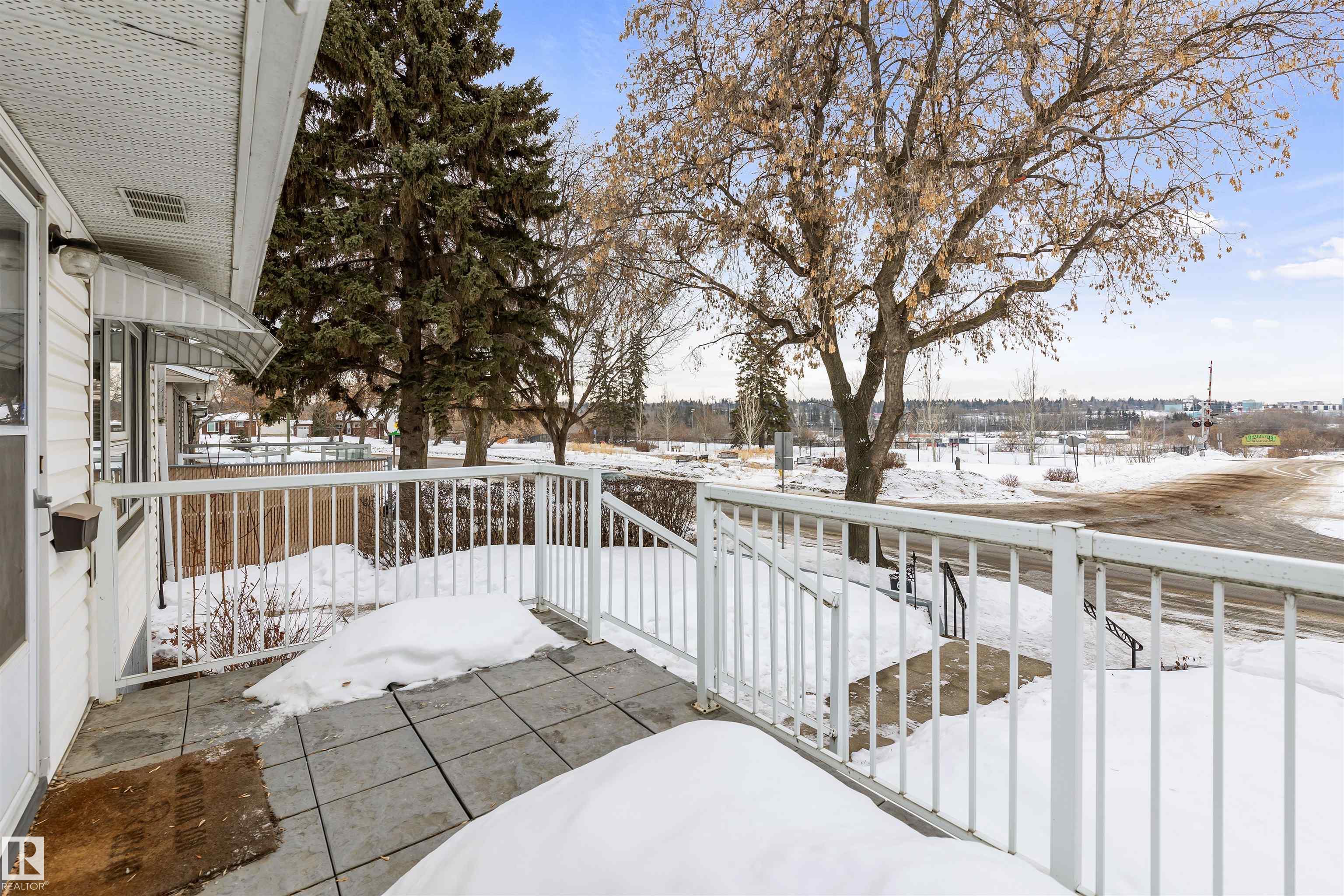 Third View of 65 MISSION Avenue, Mission (St. Albert), St. Albert, Alberta, T8N 1H9