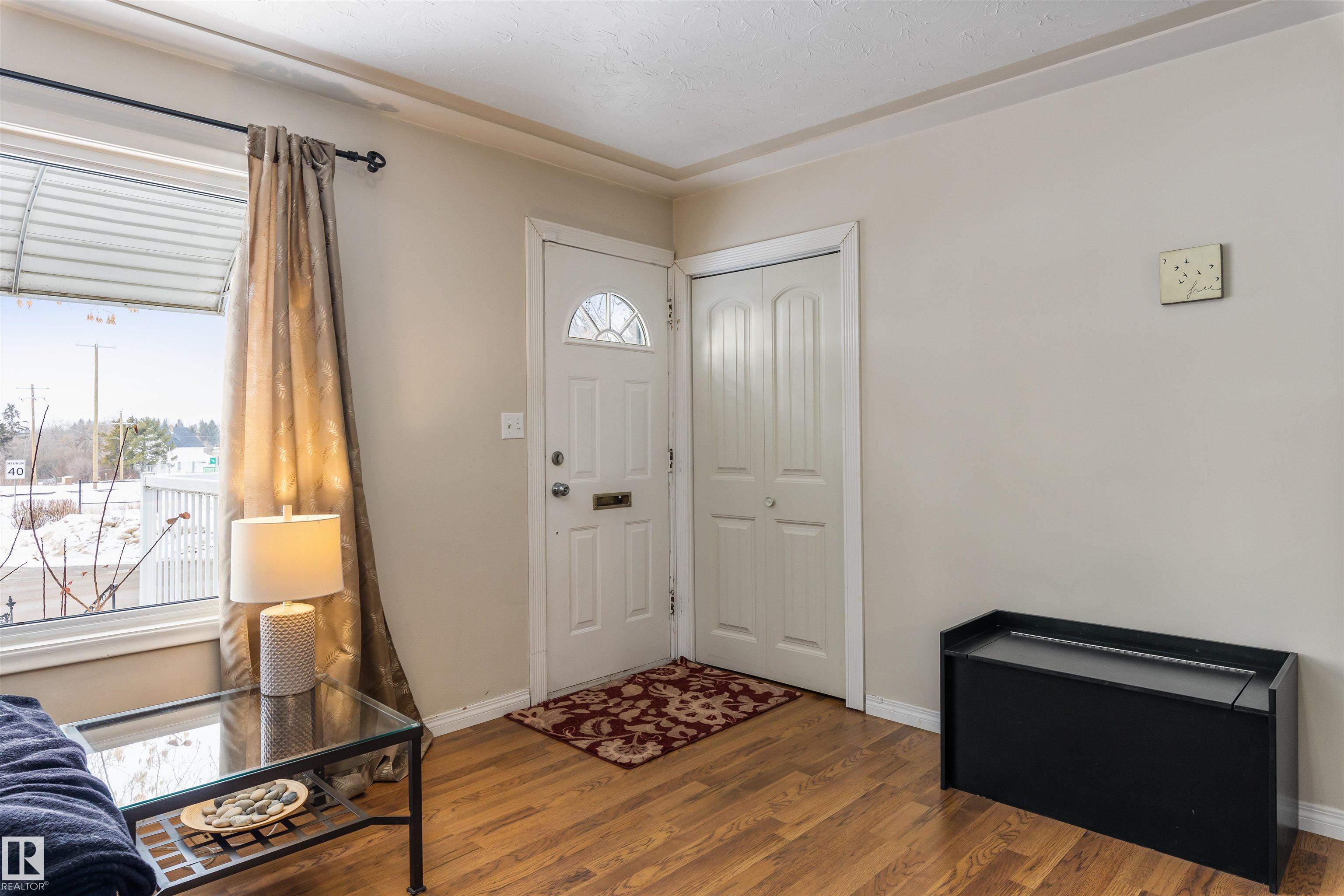 Fourth View of 65 MISSION Avenue, Mission (St. Albert), St. Albert, Alberta, T8N 1H9