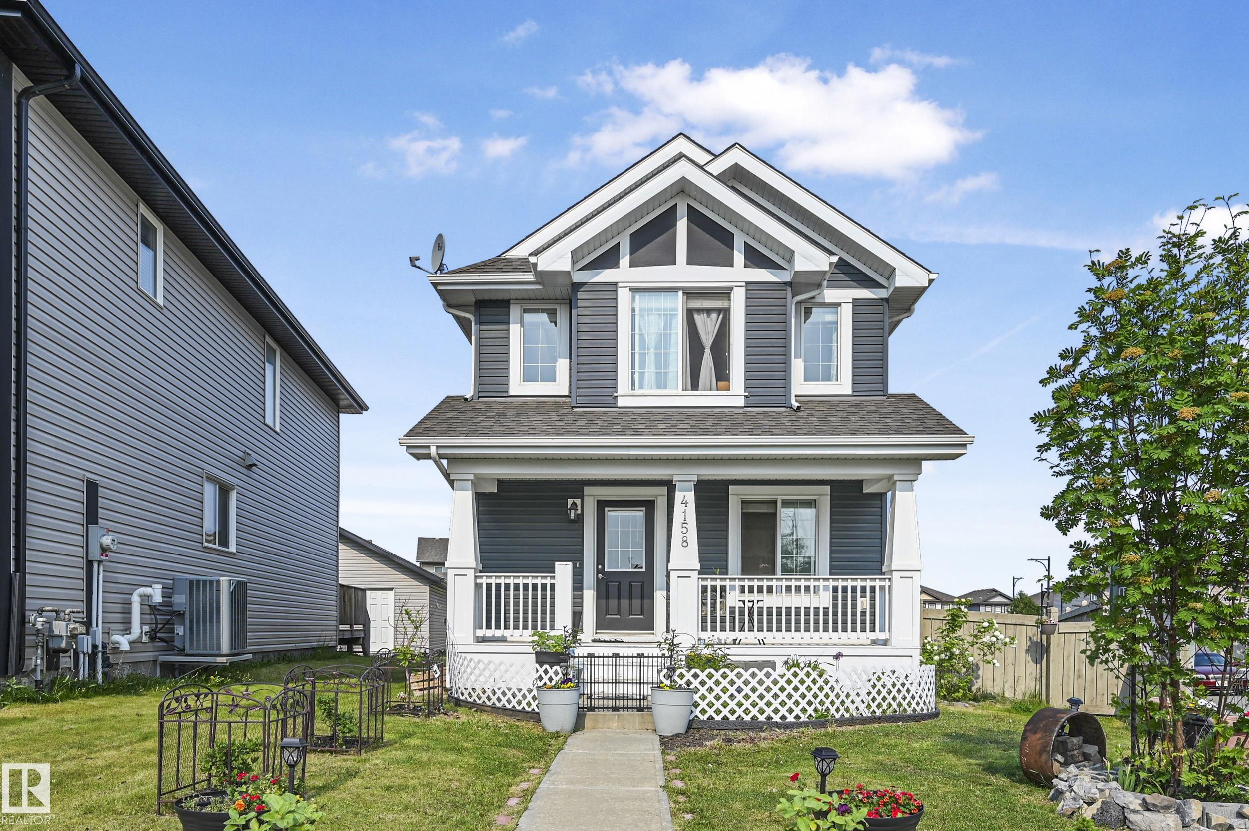 Second View of 4158 6A Street, Maple Crest, Edmonton, Alberta, T6T 0W9