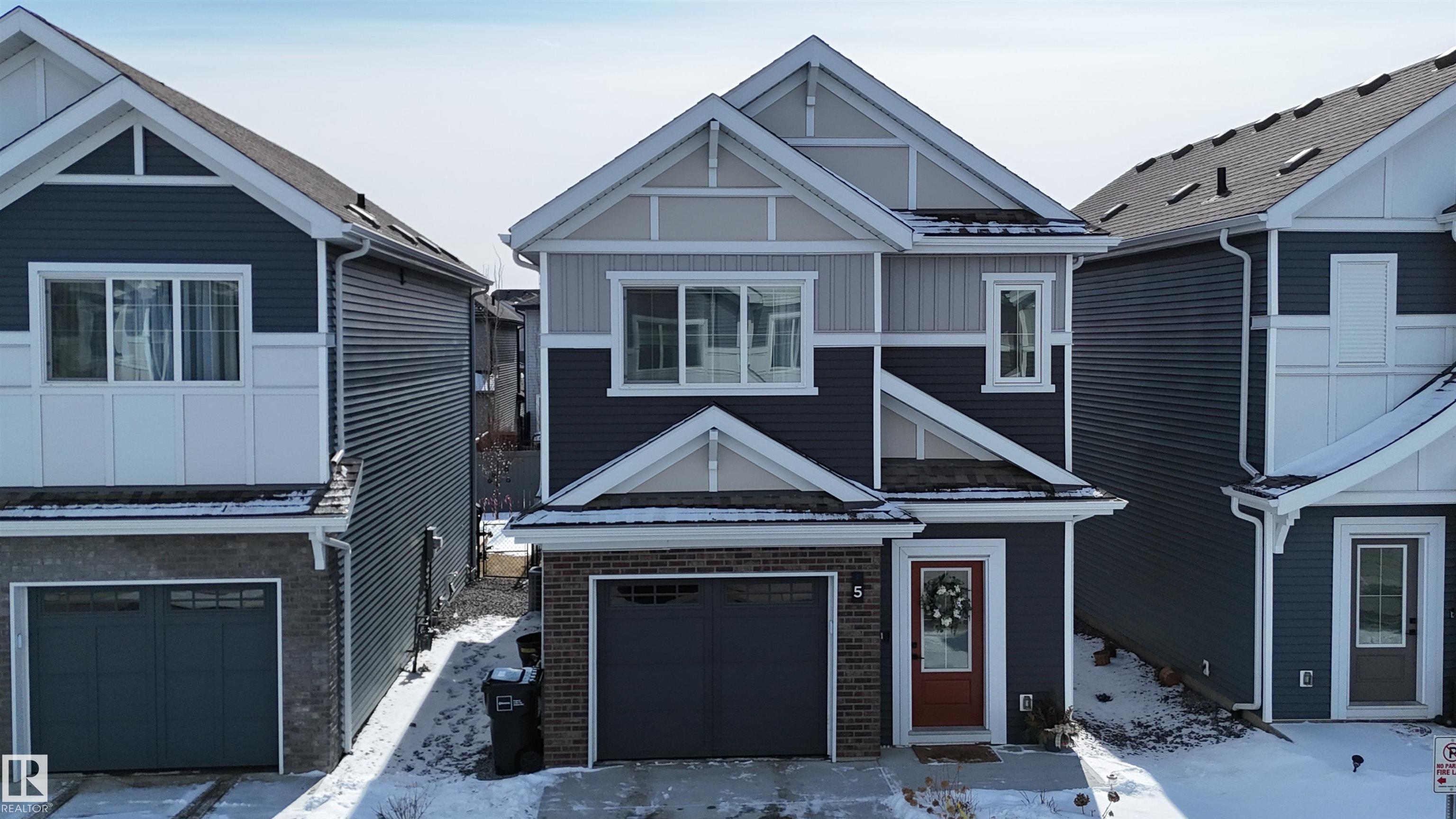 Second View of 5 13119 209 Street, Trumpeter Area, Edmonton, Alberta, T5S 0R4