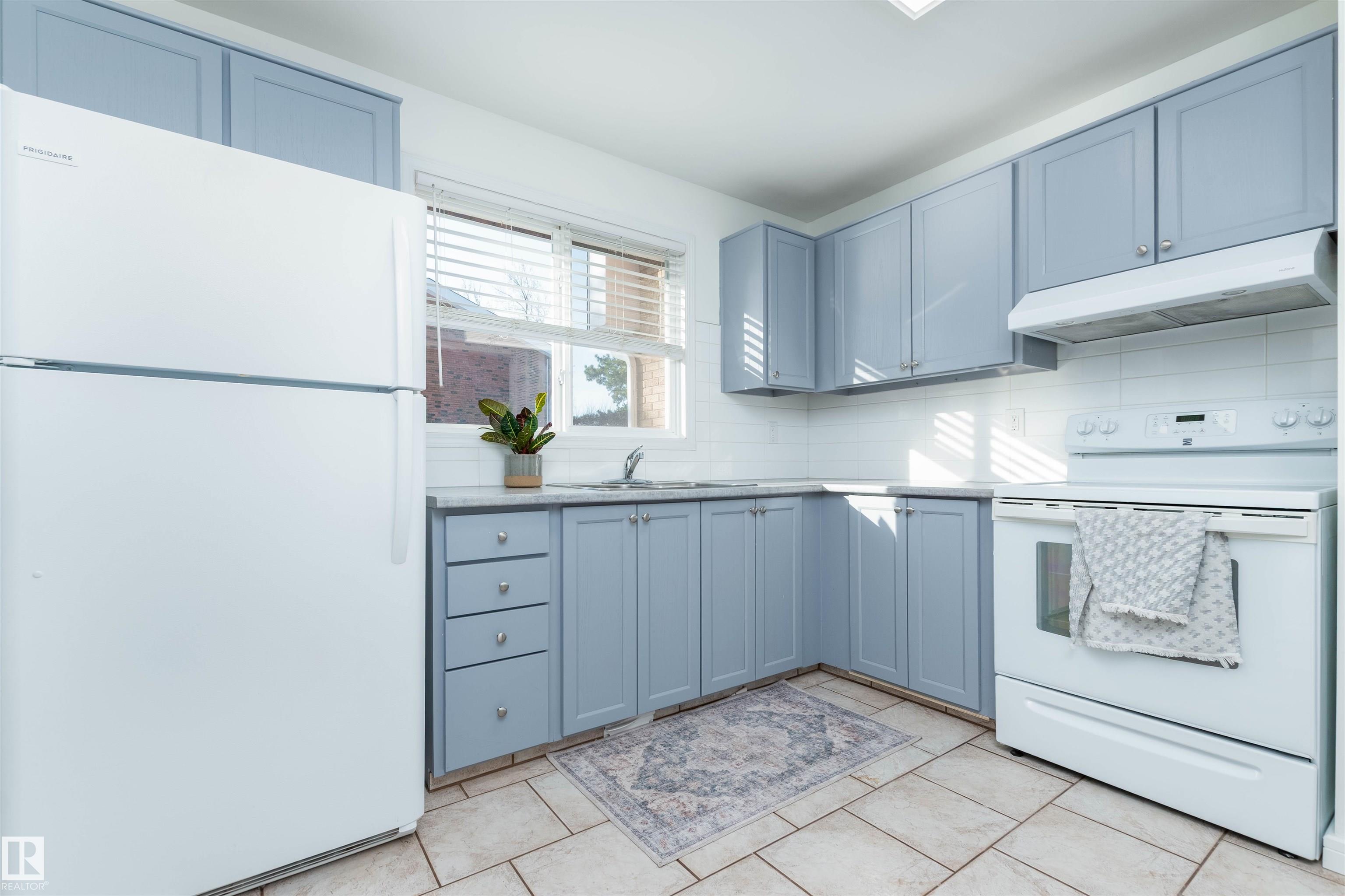 Third View of 135 Great Oaks, Broadmoor Estates, Sherwood Park, Alberta, T8A 0V8