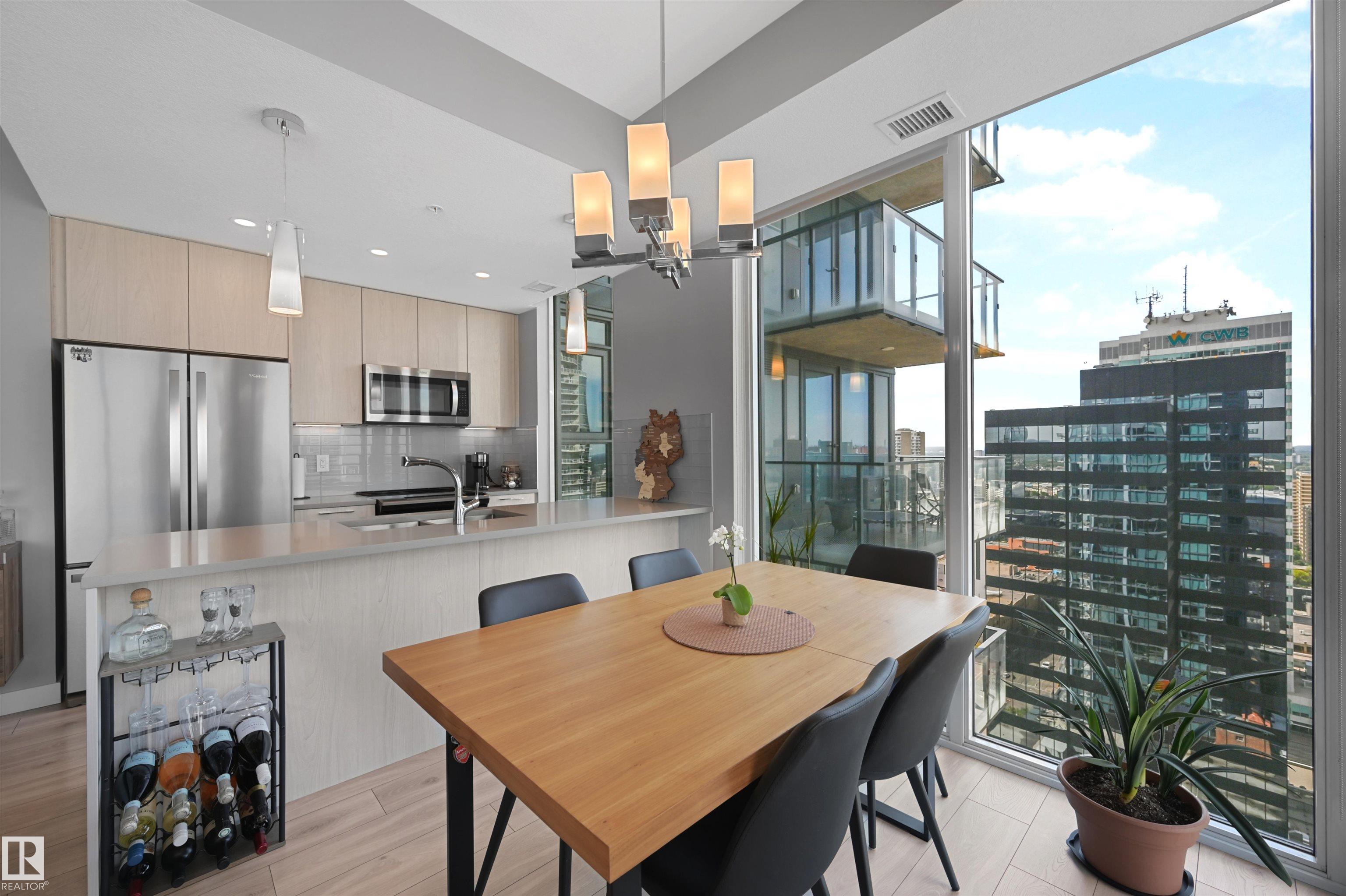 Fourth View of 2701 10180 103 Street, Downtown (Edmonton), Edmonton, Alberta, T5J 0L1