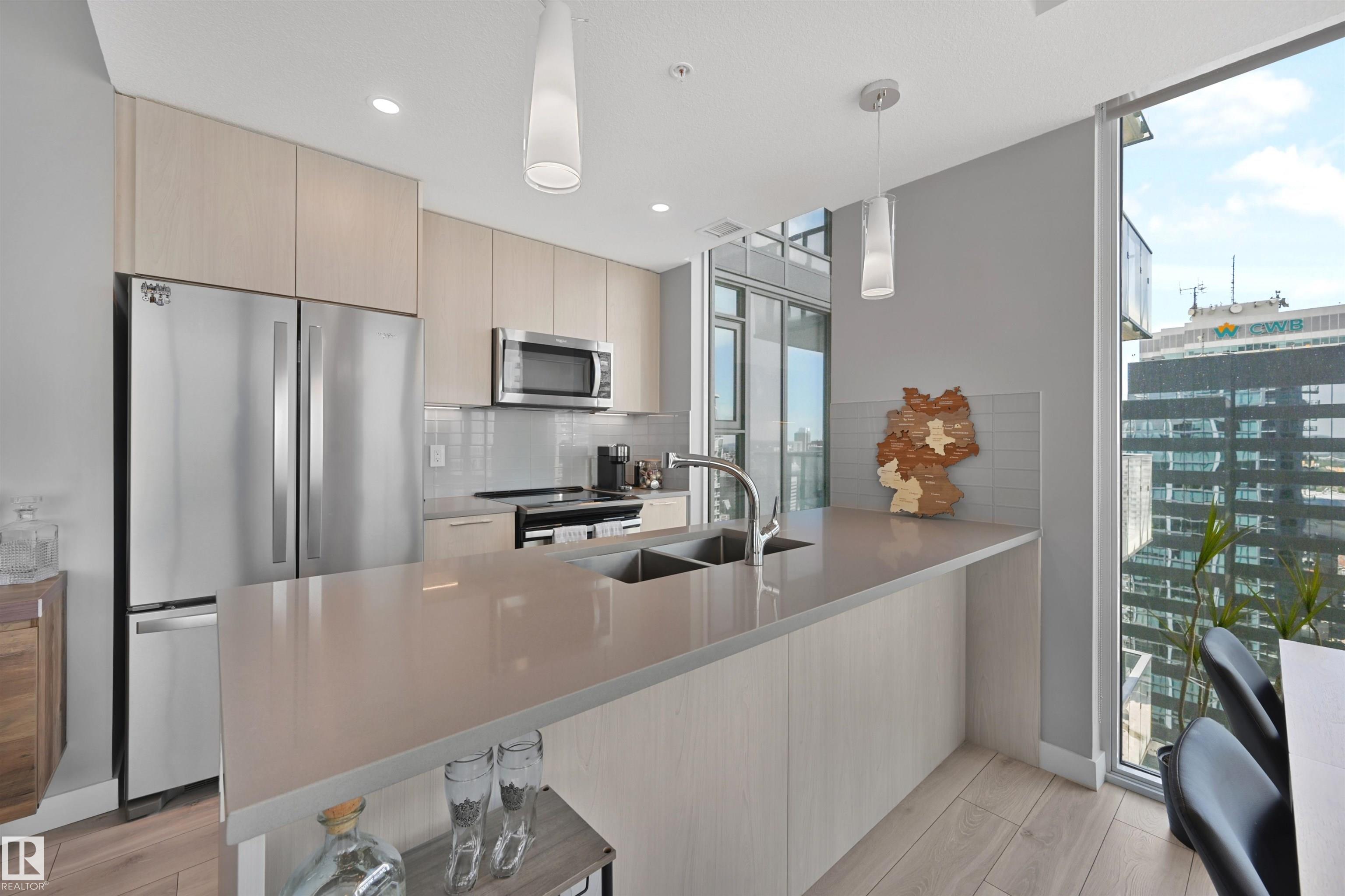 Fifth View of 2701 10180 103 Street, Downtown (Edmonton), Edmonton, Alberta, T5J 0L1