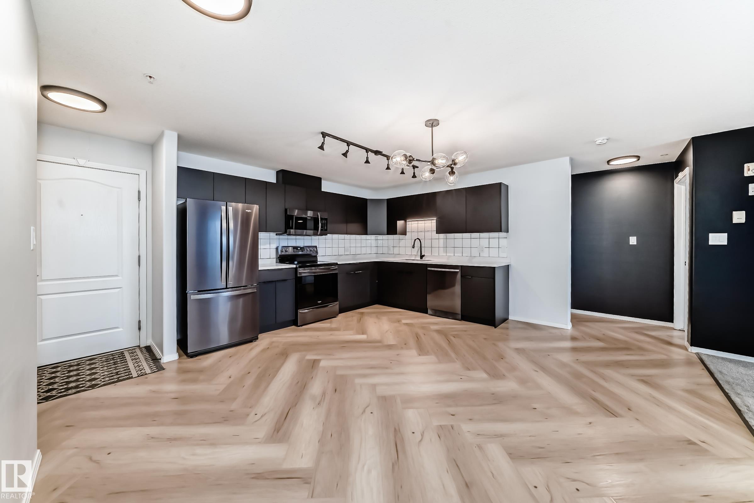 320 592 HOOKE Road, E4480097, Alberta,