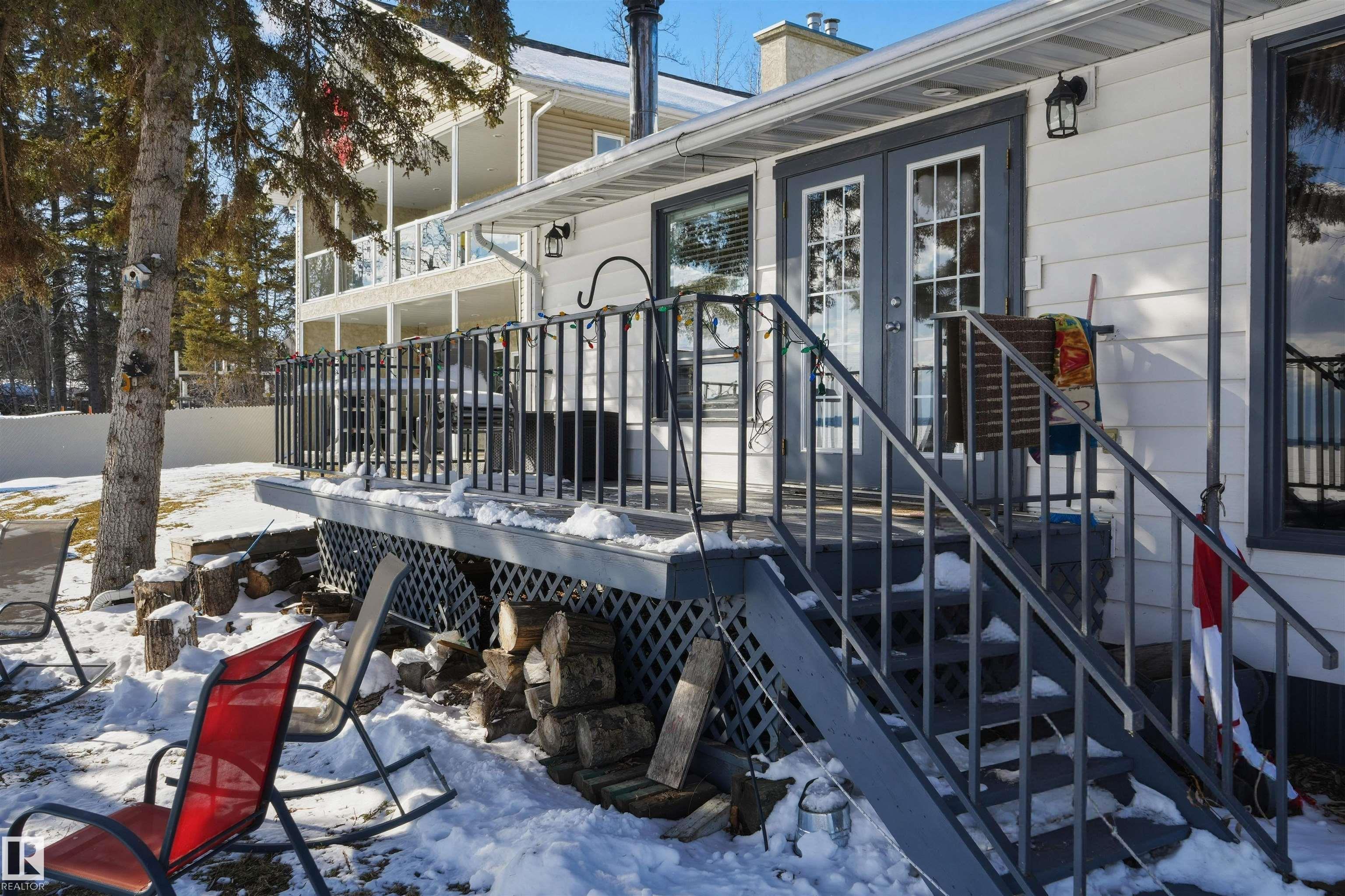 Second View of 707 7 Street, Ross Haven, Rural Lac Ste. Anne County, Alberta, T0E 1V0