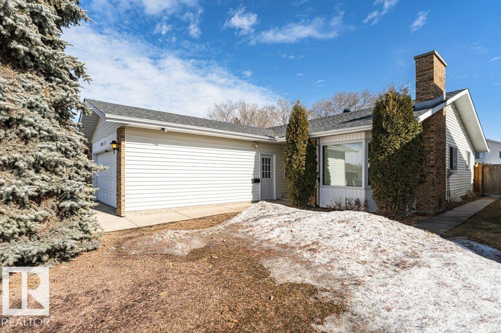 6208 11 Avenue NW, E4480198, Alberta,