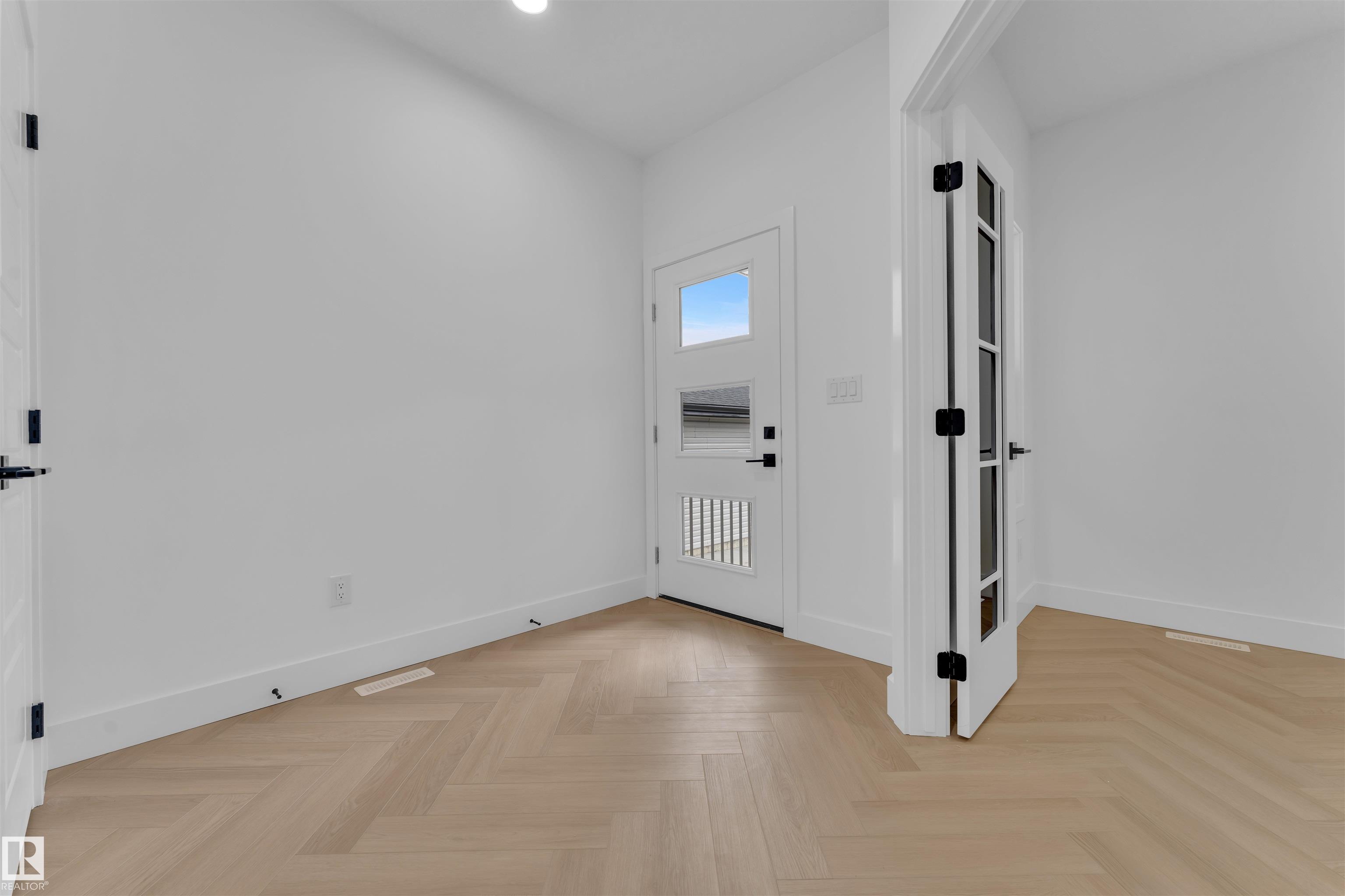 Fifth View of 12 DALQUIST Bay, Tribute, Leduc, Alberta, T9E 1N7