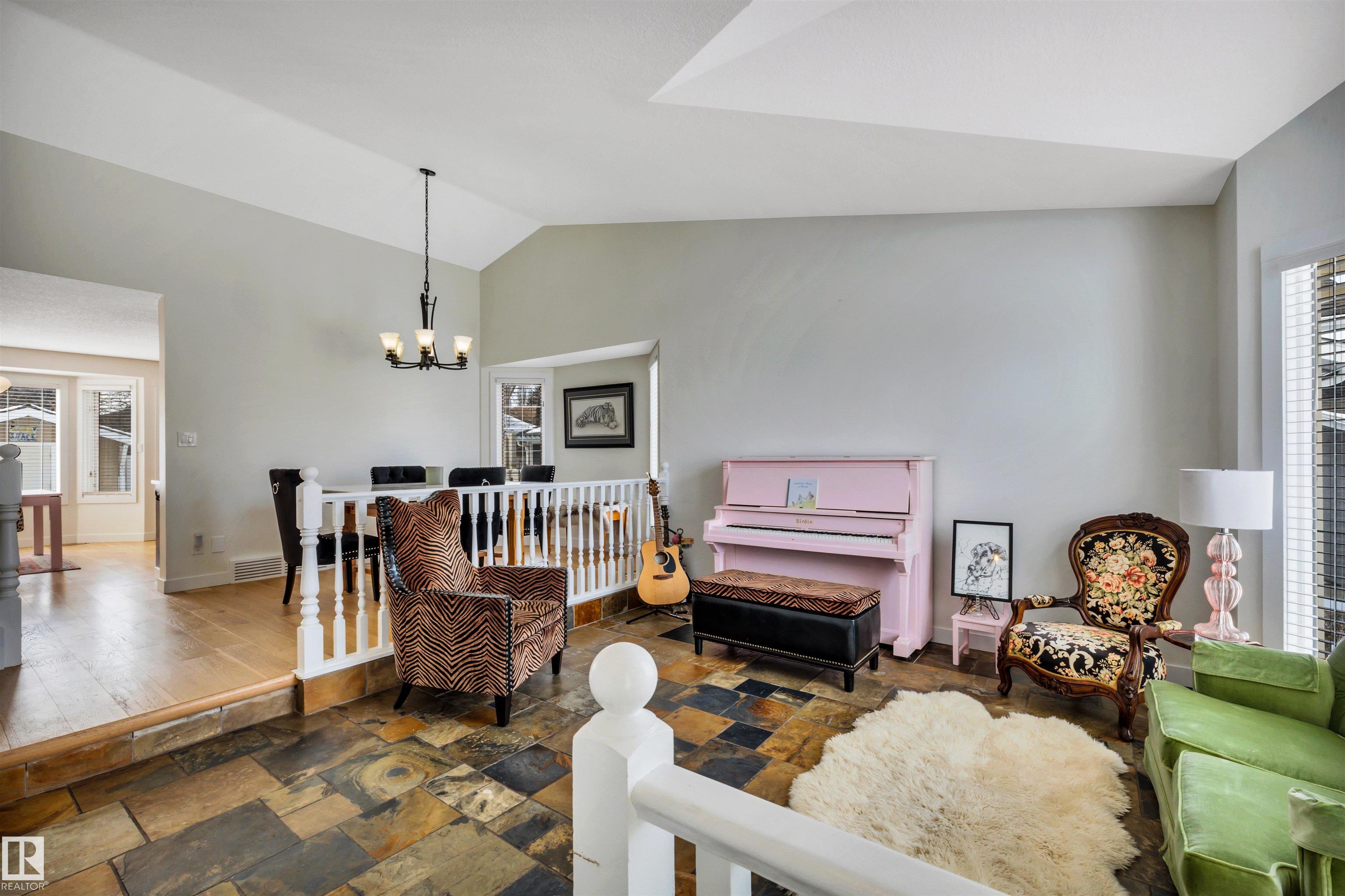 Second View of 9 EBONY Way, Erin Ridge, St. Albert, Alberta, T8N 5X4