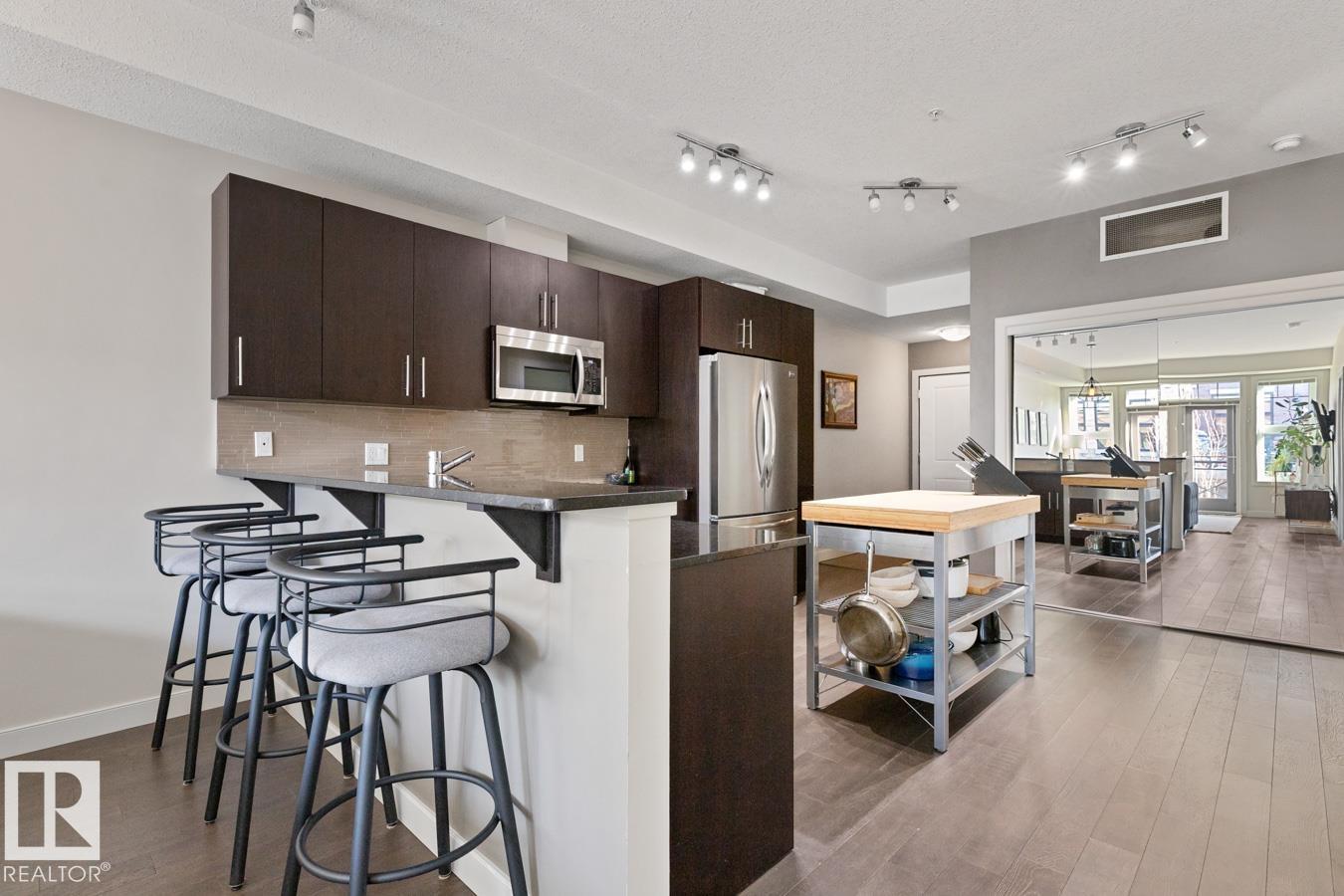 Fifth View of 406 10811 72 Avenue, Queen Alexandra, Edmonton, Alberta, T6E 1A4