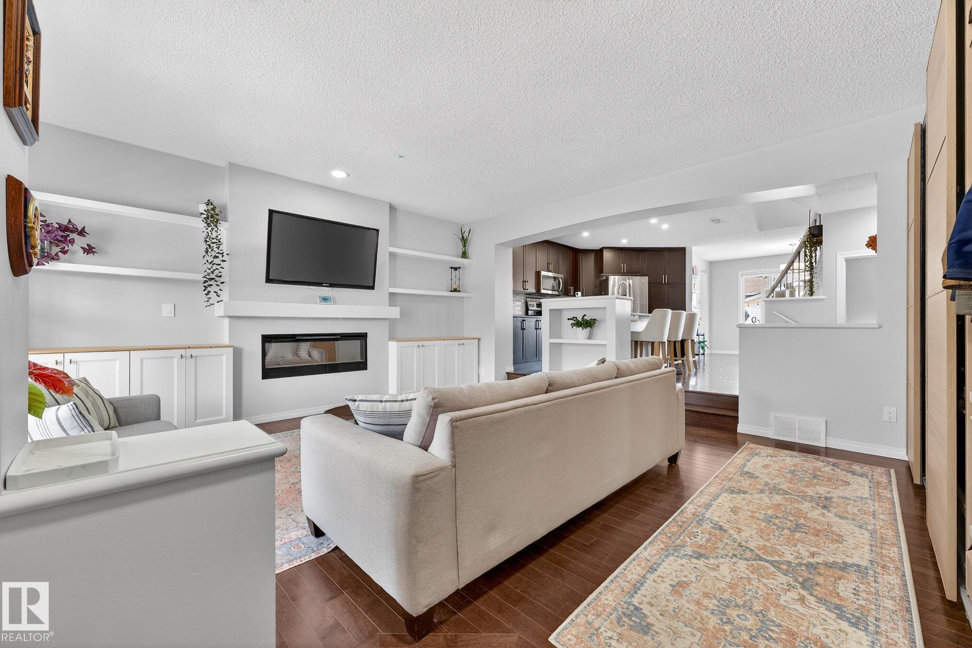 Fifth View of 1015 EAST BEND, Edgemont (Edmonton), Edmonton, Alberta, T6M 0V4