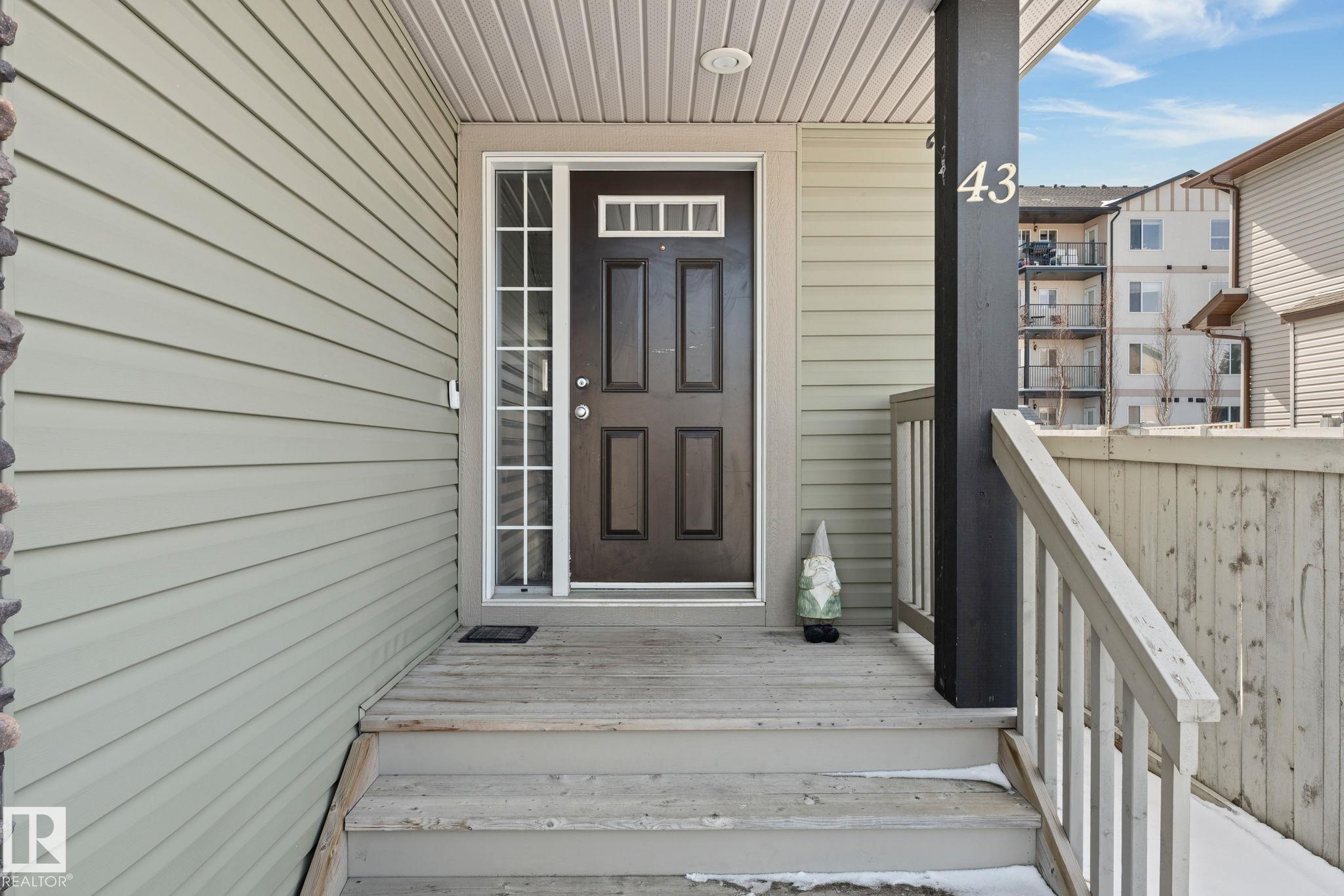 Third View of 43 MEADOWVIEW Court, McLaughlin_SPGR, Spruce Grove, Alberta, T7X 0N2