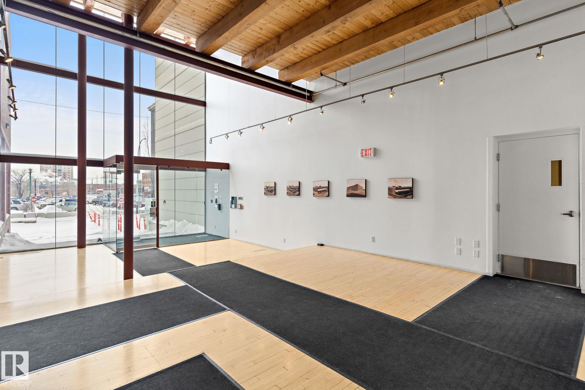 Second View of 213 10309 107 Street, Downtown (Edmonton), Edmonton, Alberta, T5J 1K3