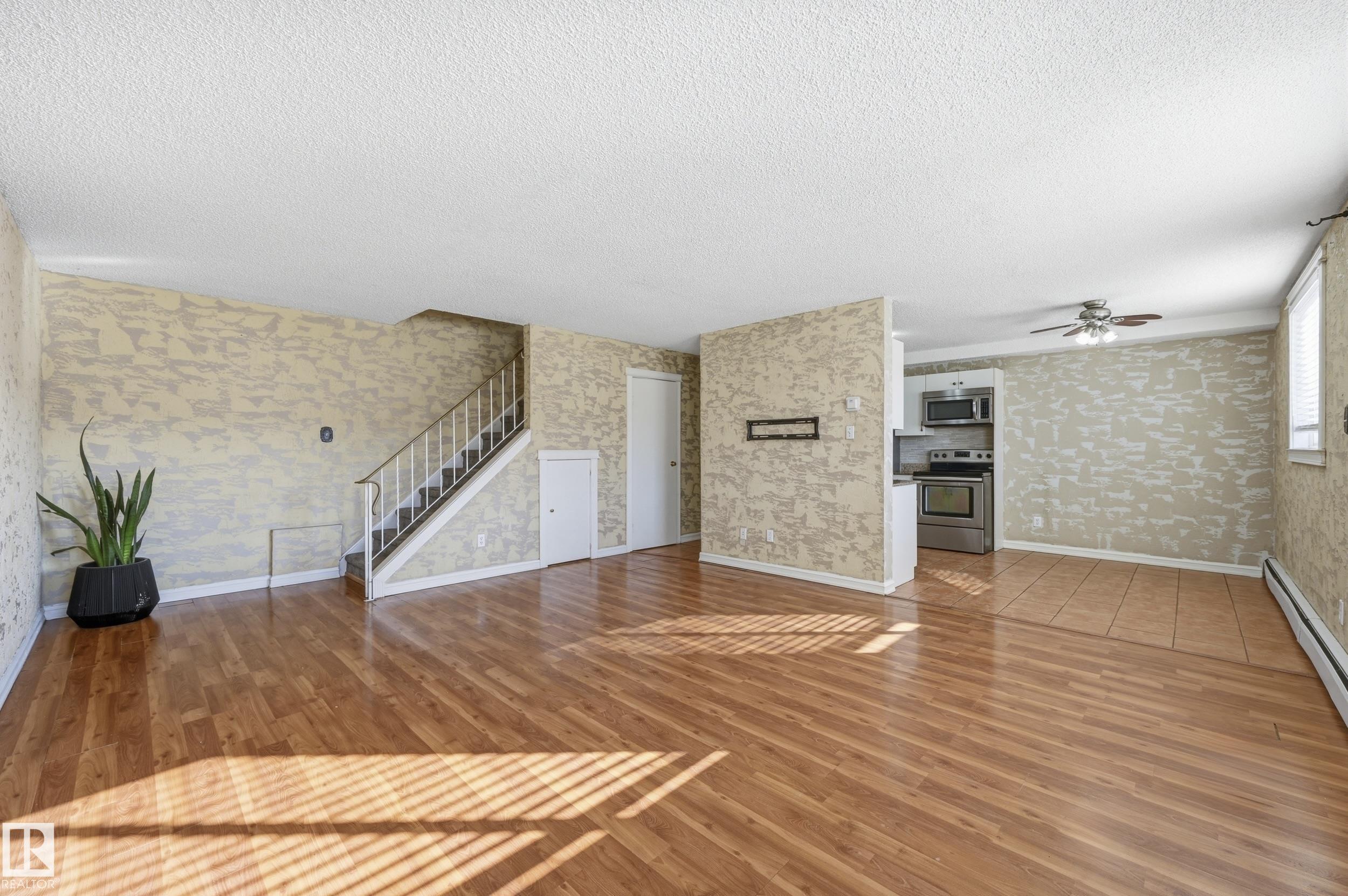 Second View of 14530 52 Street, Casselman, Edmonton, Alberta, T5A 3K5