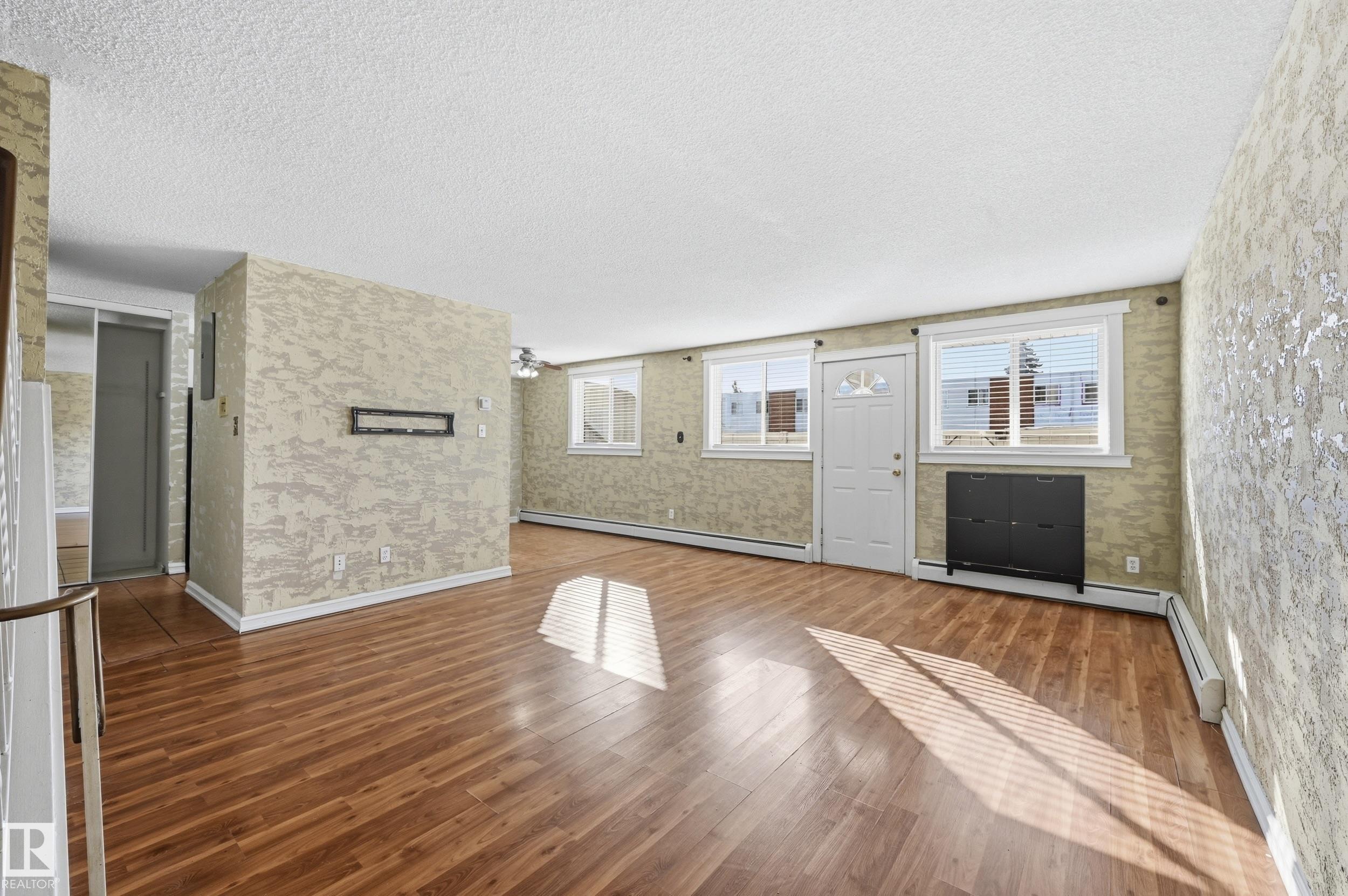 Third View of 14530 52 Street, Casselman, Edmonton, Alberta, T5A 3K5