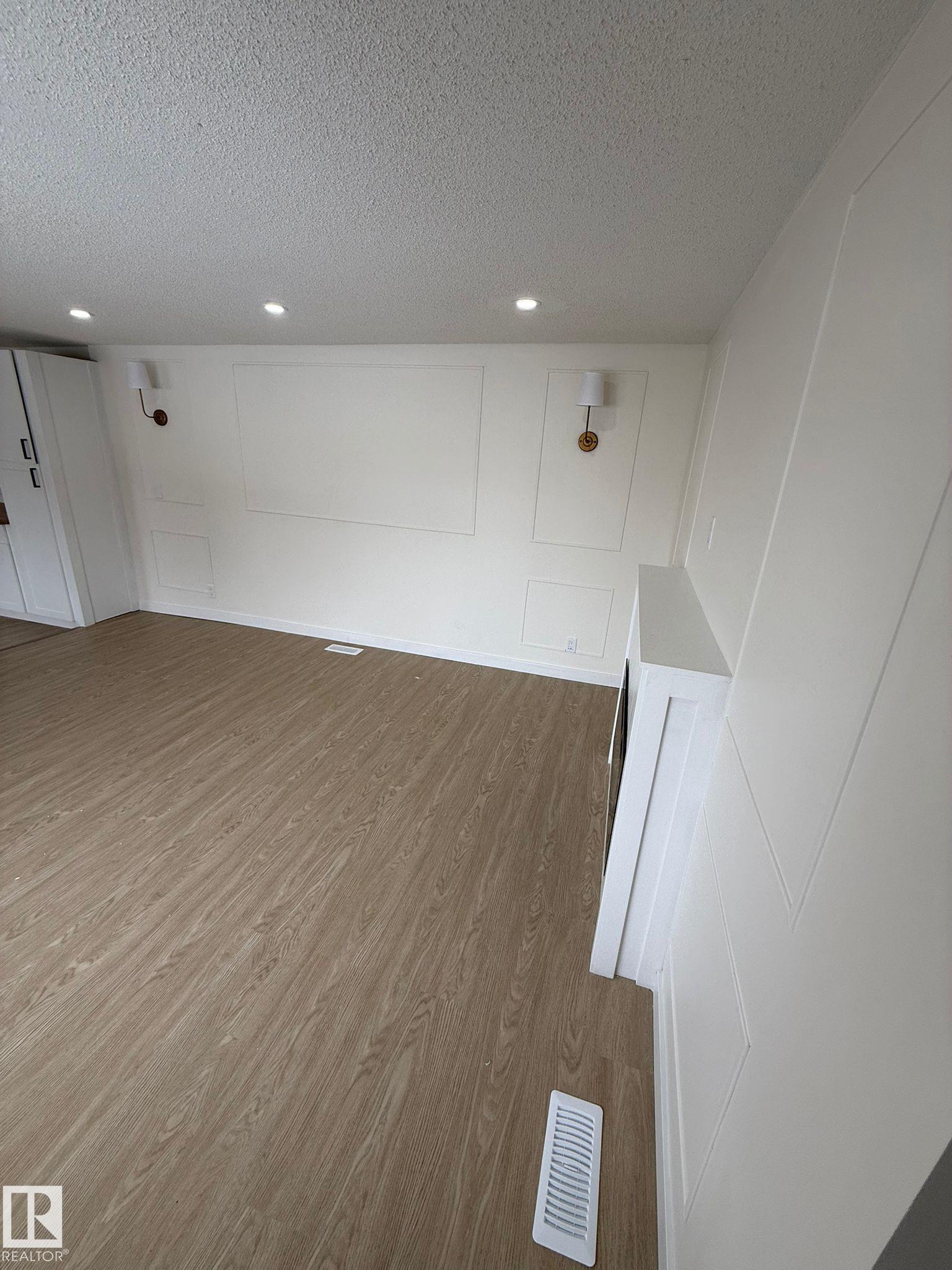 Second View of 92 305 calahoo Road, Mobile City Estate, Spruce Grove, Alberta, T7X 3K7